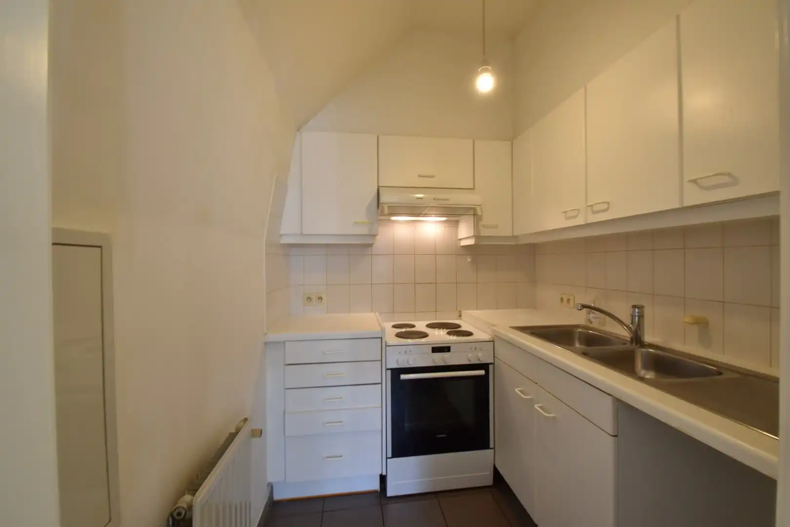 Gezellig dakappartement met 1 slaapkamer en terras  foto 4