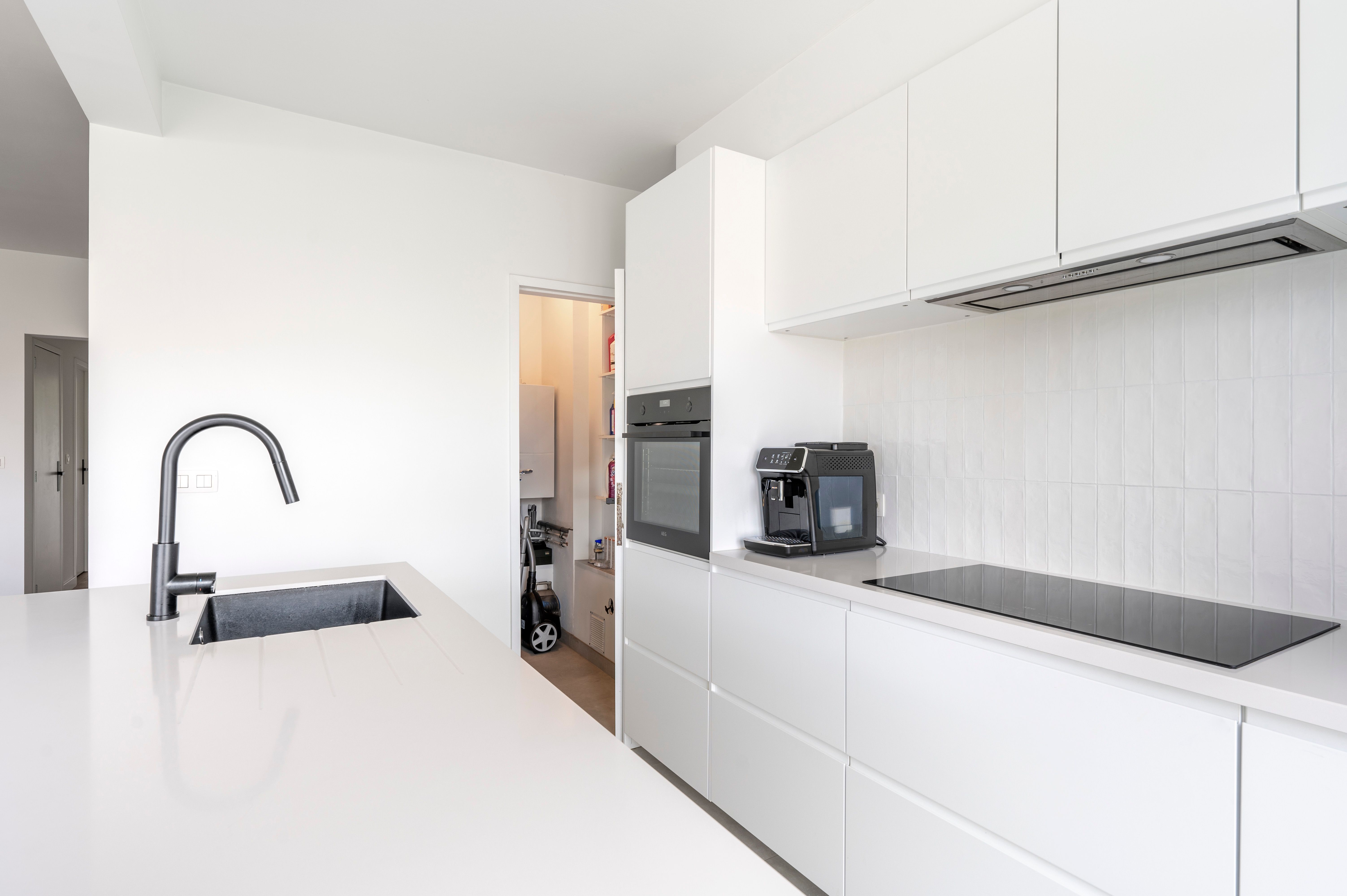 Instapklaar, energiezuinig appartement in hartje Mariaburg! foto 8