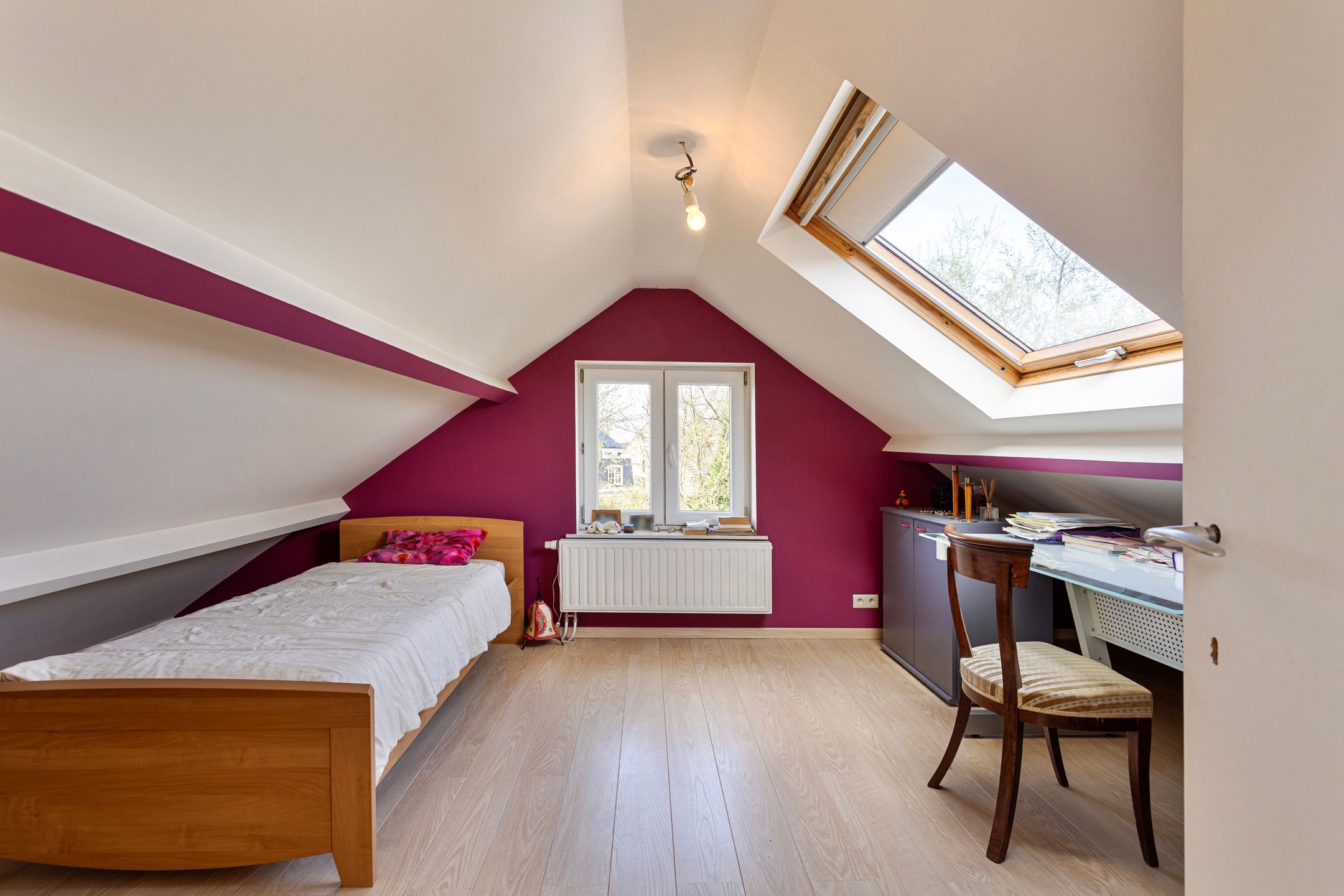 Viergevelwoning van 209m² met tuin foto 25