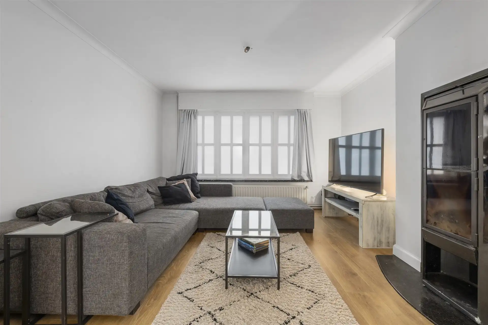 Karaktervolle woning met 5 slaapkamers en loods te Wetteren foto 5