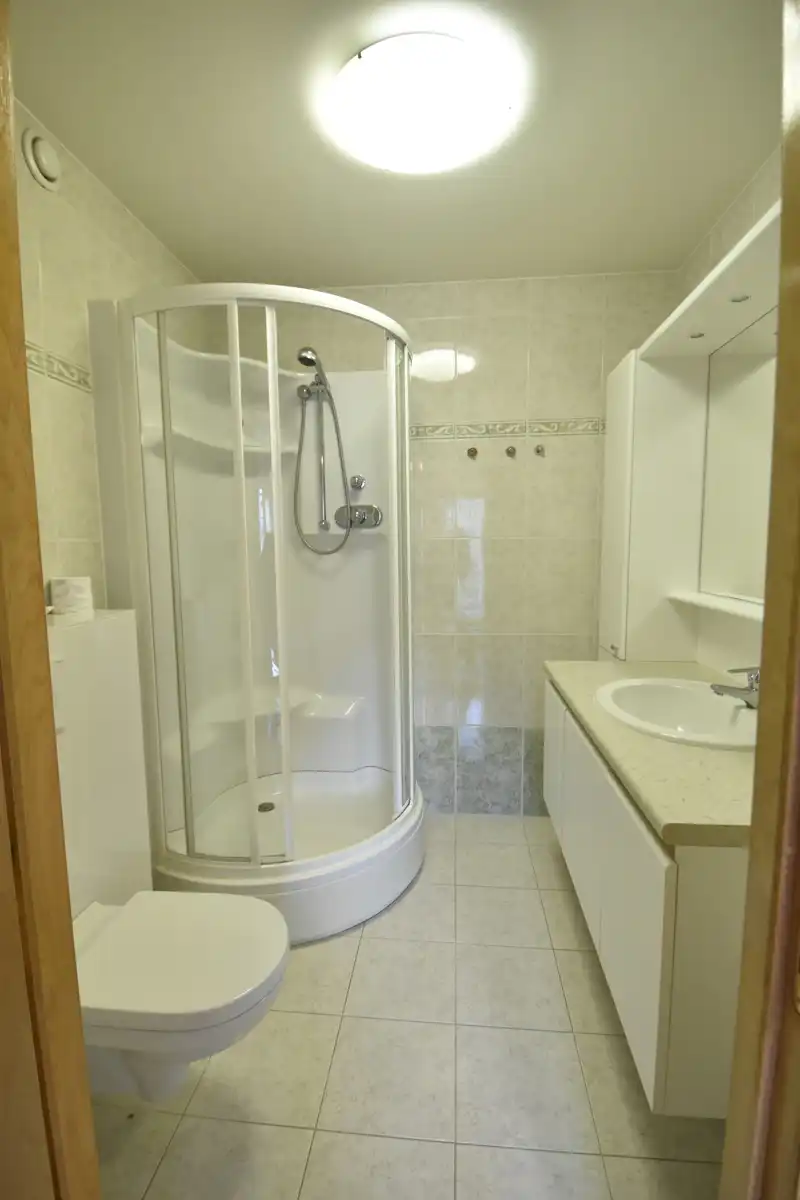 Appartement te huur foto 13