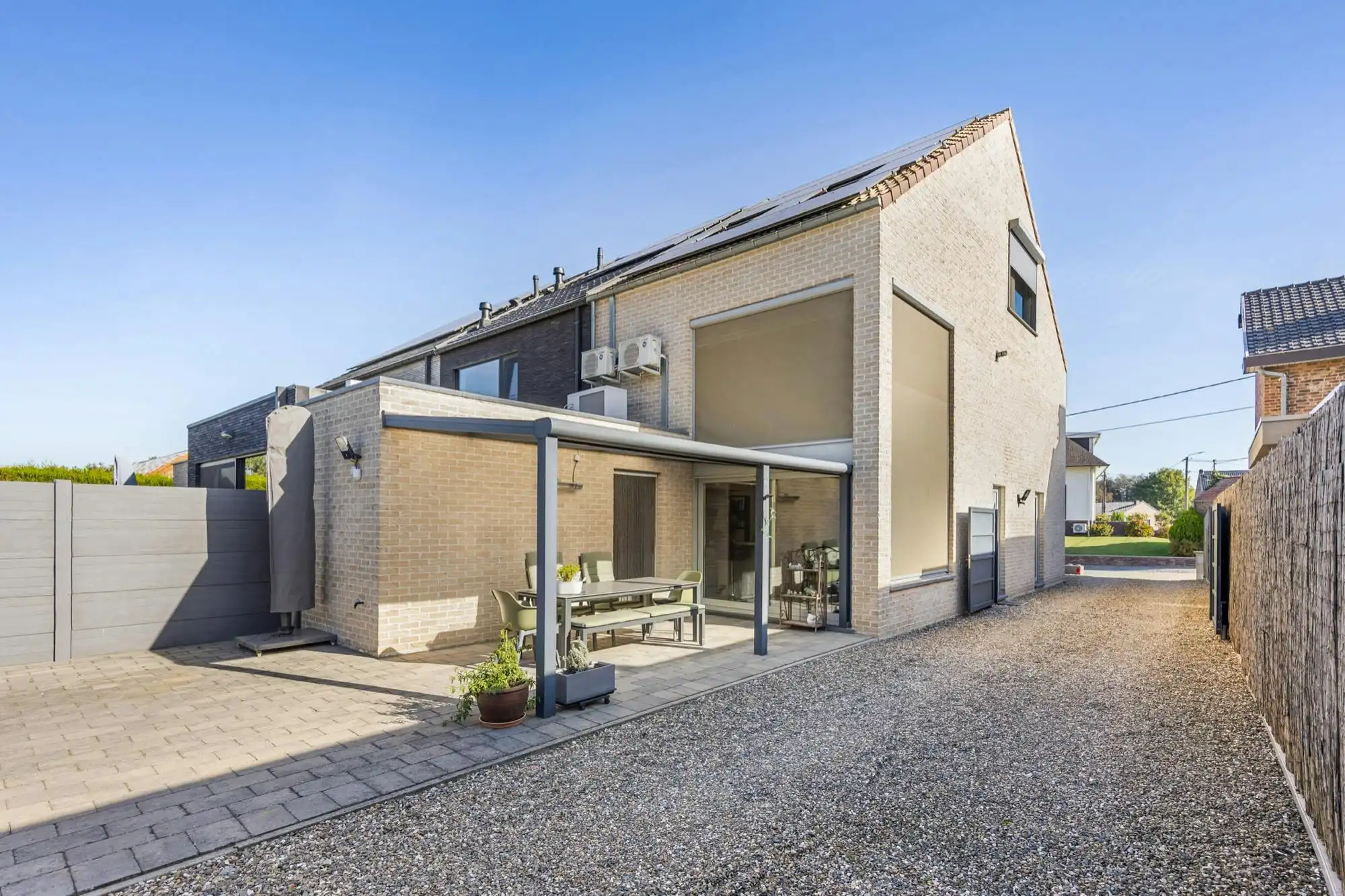 Rustig gelegen energiezuinige woning met ruime tuin foto 25