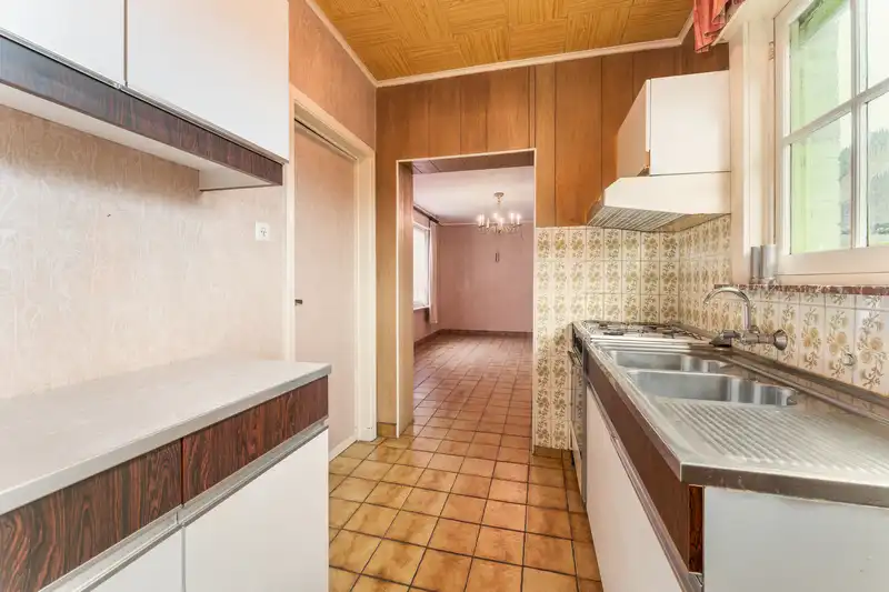 Oostnieuwkerke : Karaktervolle open bebouwing te koop in rustig doodlopend straatje in Oostnieuwkerke foto 7