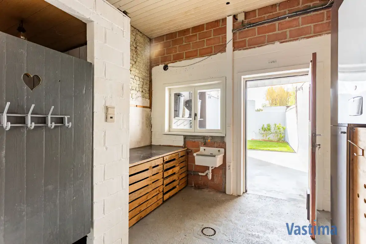 Charmante huurwoning met 2-3 slaapkamers, buitenruimte en garage foto 19