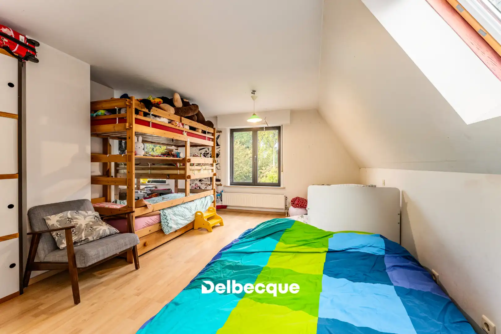 Instapklare bel-étage woning met garage en riante tuin op toplocatie in Assebroek foto 18