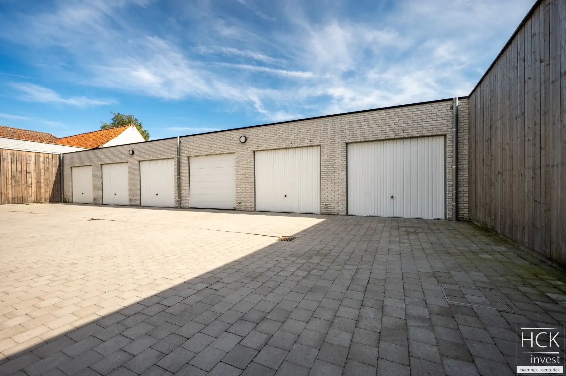 KRUISHOUTEM - Zeer ruim app. met 2 SLP, 2 TERRASSEN én garagebox! foto 17