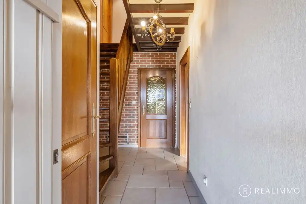 Zéér ruime rustig gelegen villa met bijgebouwen op  8.292m² foto 7