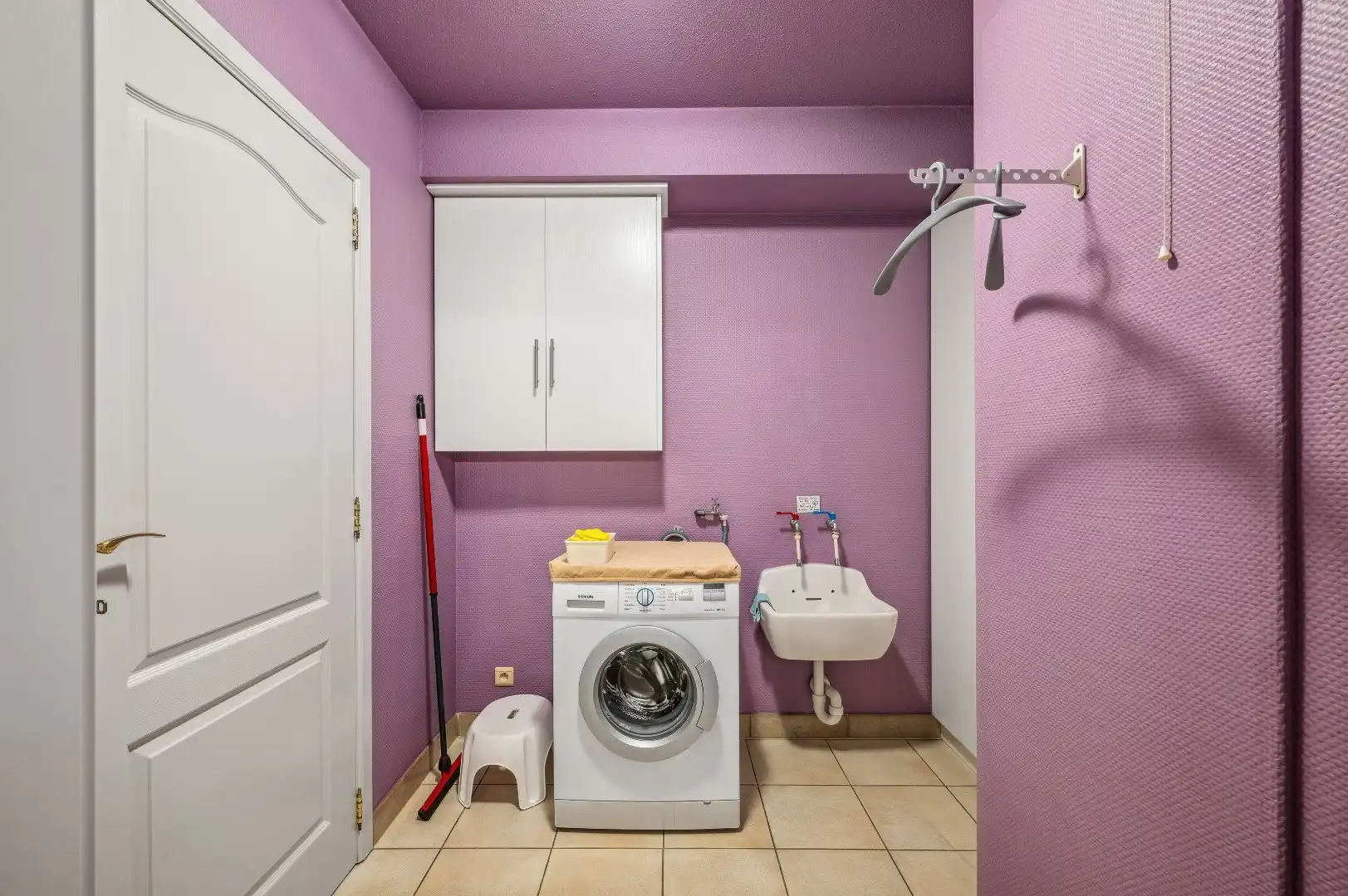 Instapklaar appartement te centrum Tienen foto 12