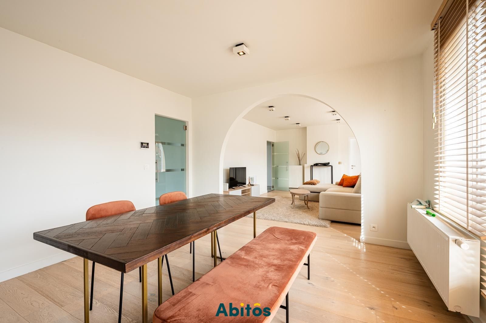 Ruim duplexappartement met 3 slaapkamers nabij Gent-Dampoort foto 5