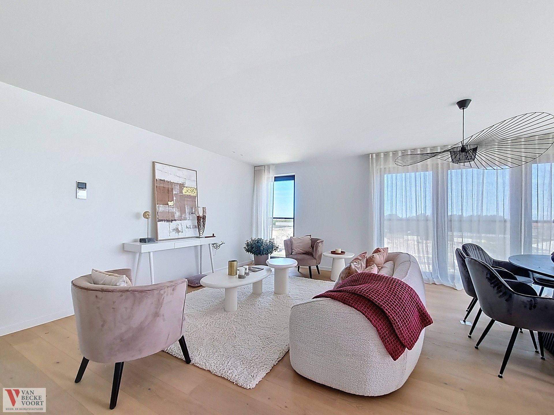 Stijlvol appartement met dakterras foto 3