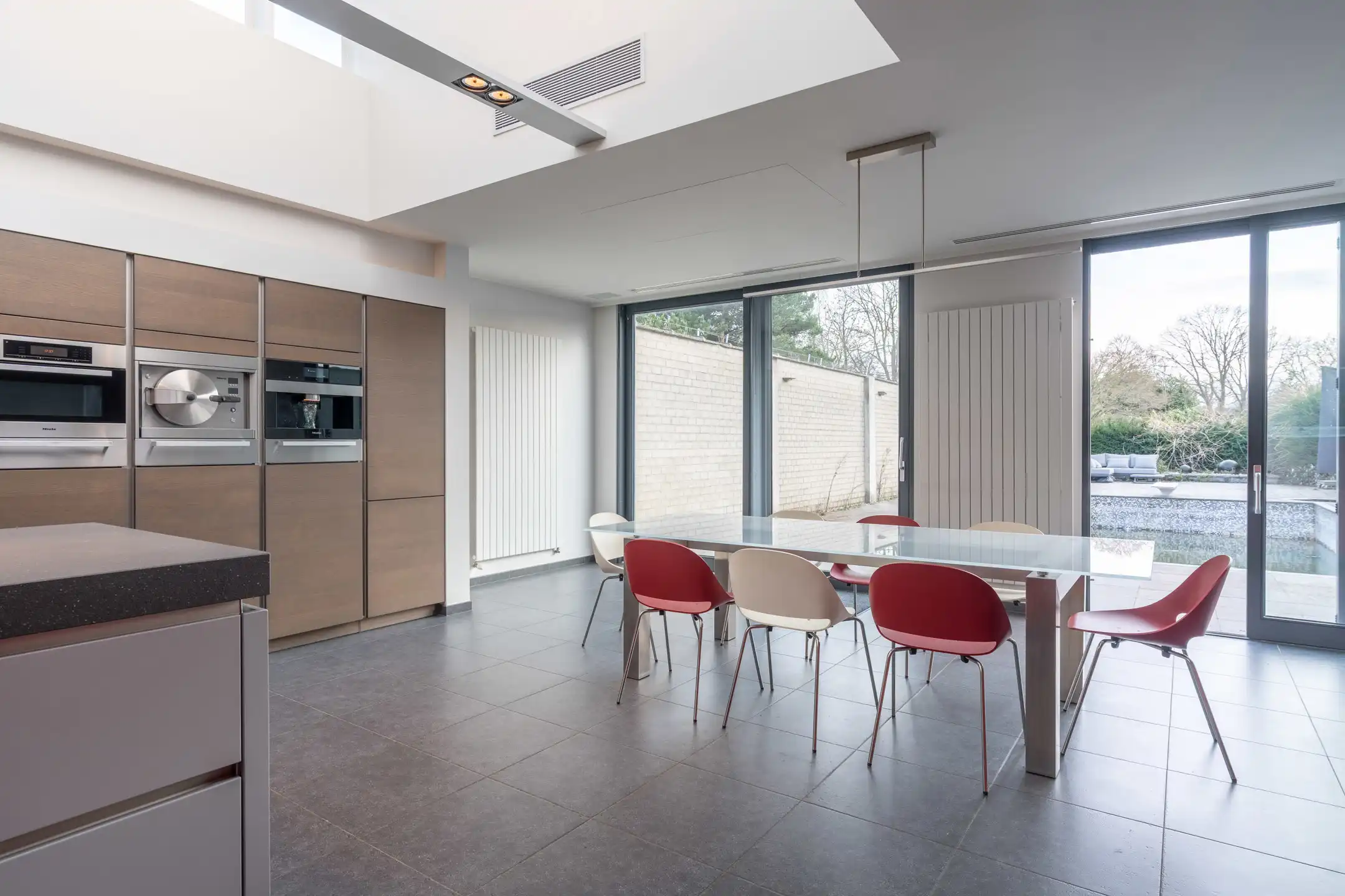 Verrassend ruime en luxueuze gezinswoning op rustige ligging foto 14