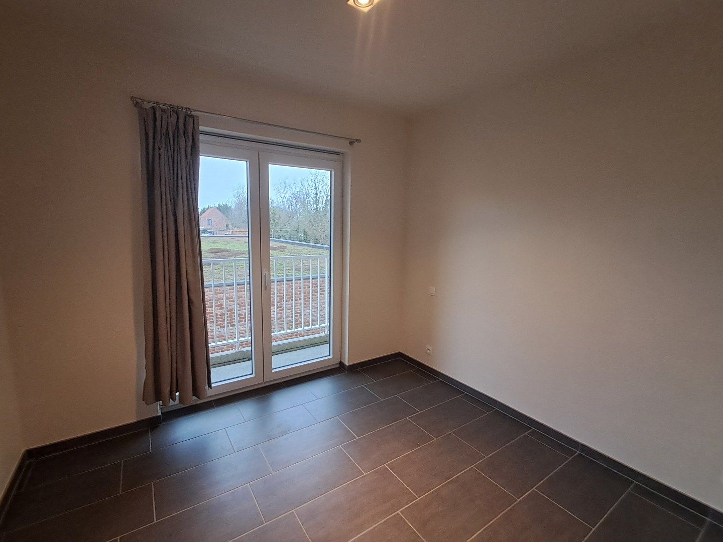 Leuk appartement te Sijsele! foto 9