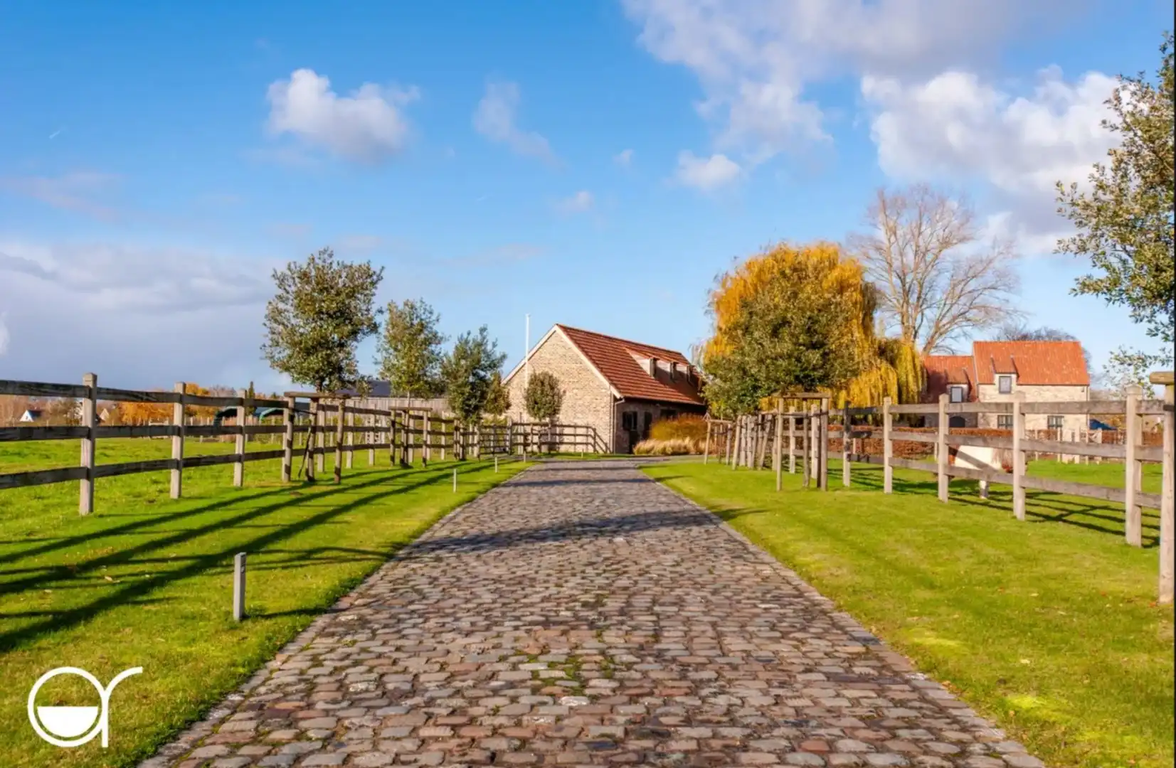 Unieke eigendom op slechts 3 min rijden van de afrit Nevele foto 3