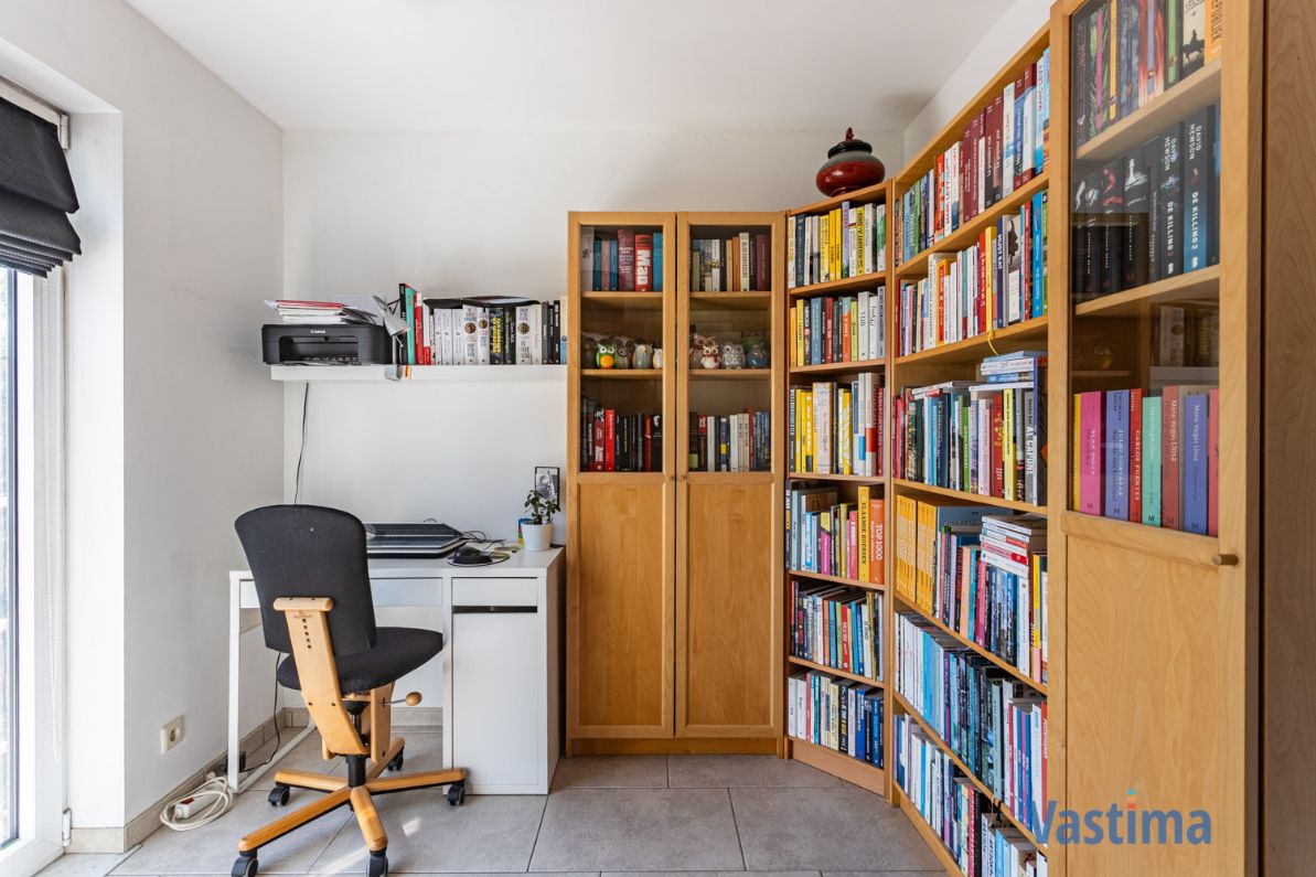 Licht, Ruimte & Locatie – Instapklaar Duplexappartement met parking foto 10