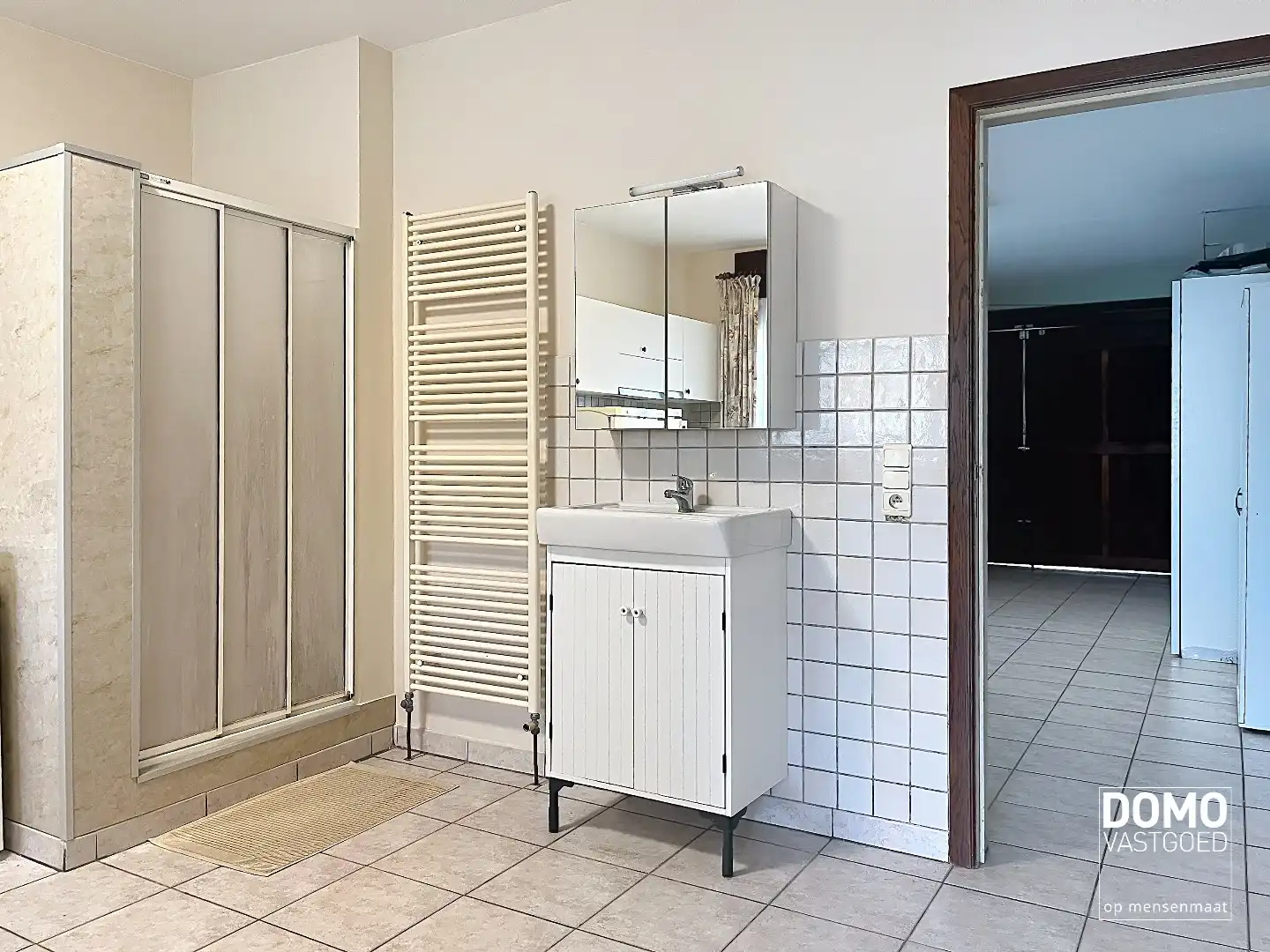 RUIME, LICHTRIJKE OPEN BEBOUWING MET ZONNIGE TUIN TE HALEN foto 7