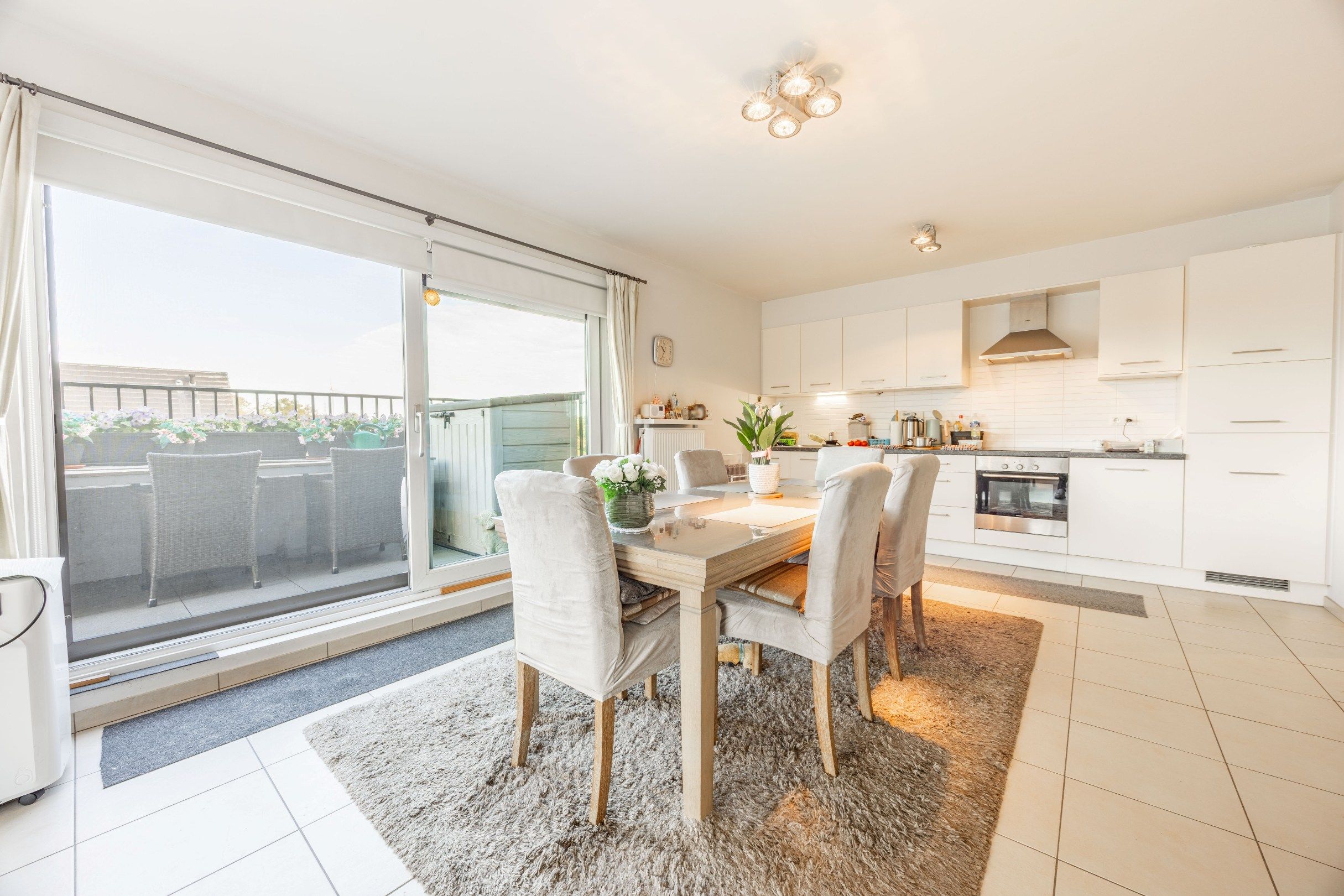 CENTRAAL GELEGEN APPARTEMENT foto 7