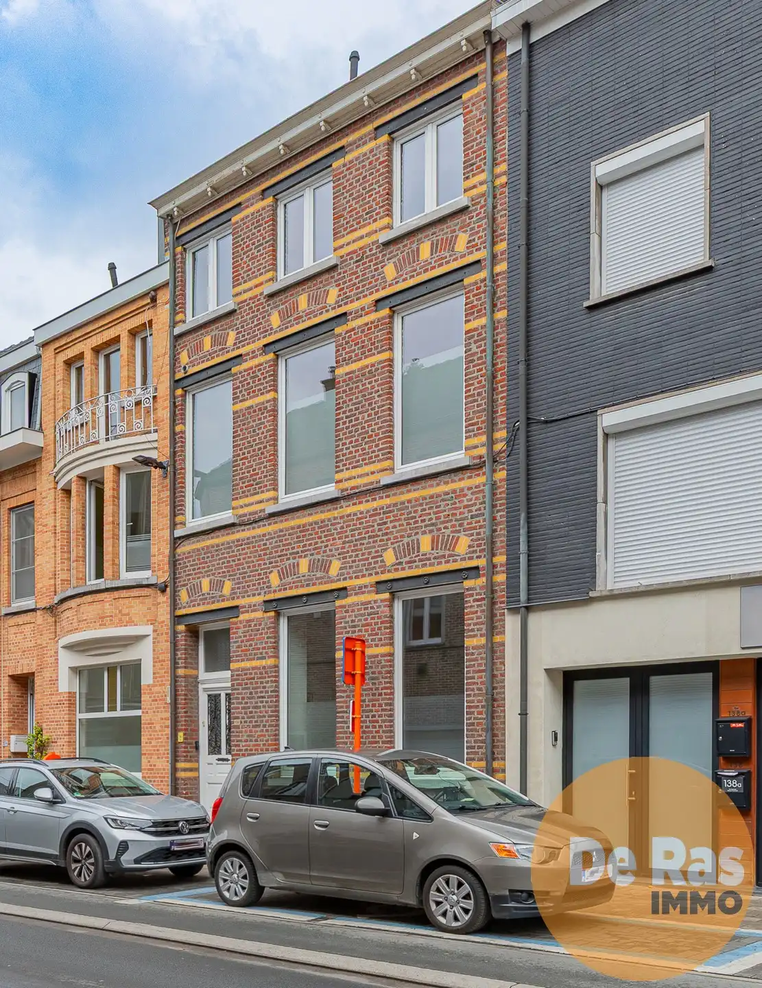 AALST - Ruime, karaktervolle stadswoning met 4 slpks foto 2