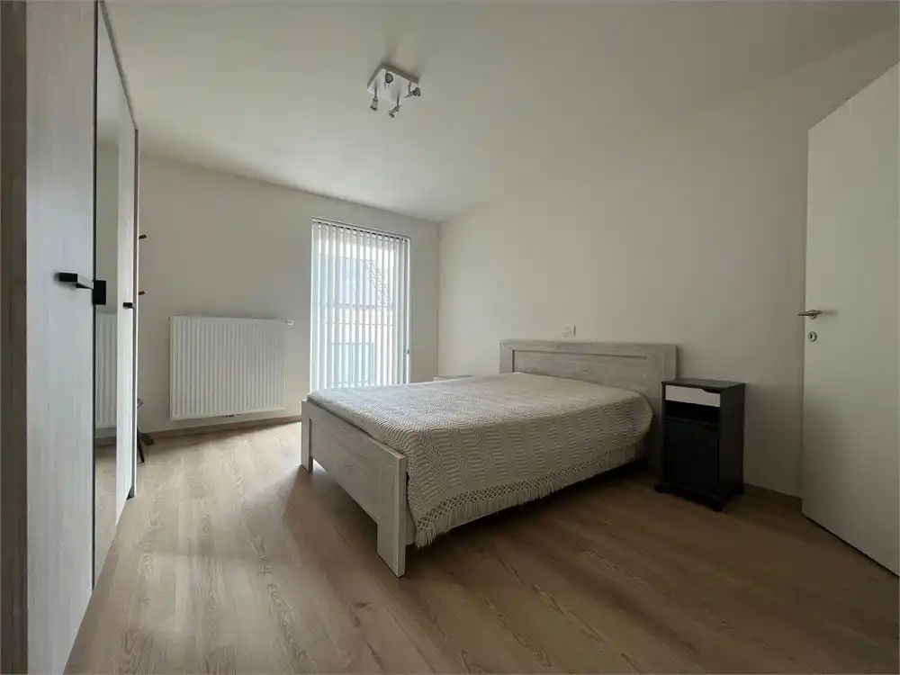 Lichtrijk nieuwbouw appartement met zonnig terras foto 6