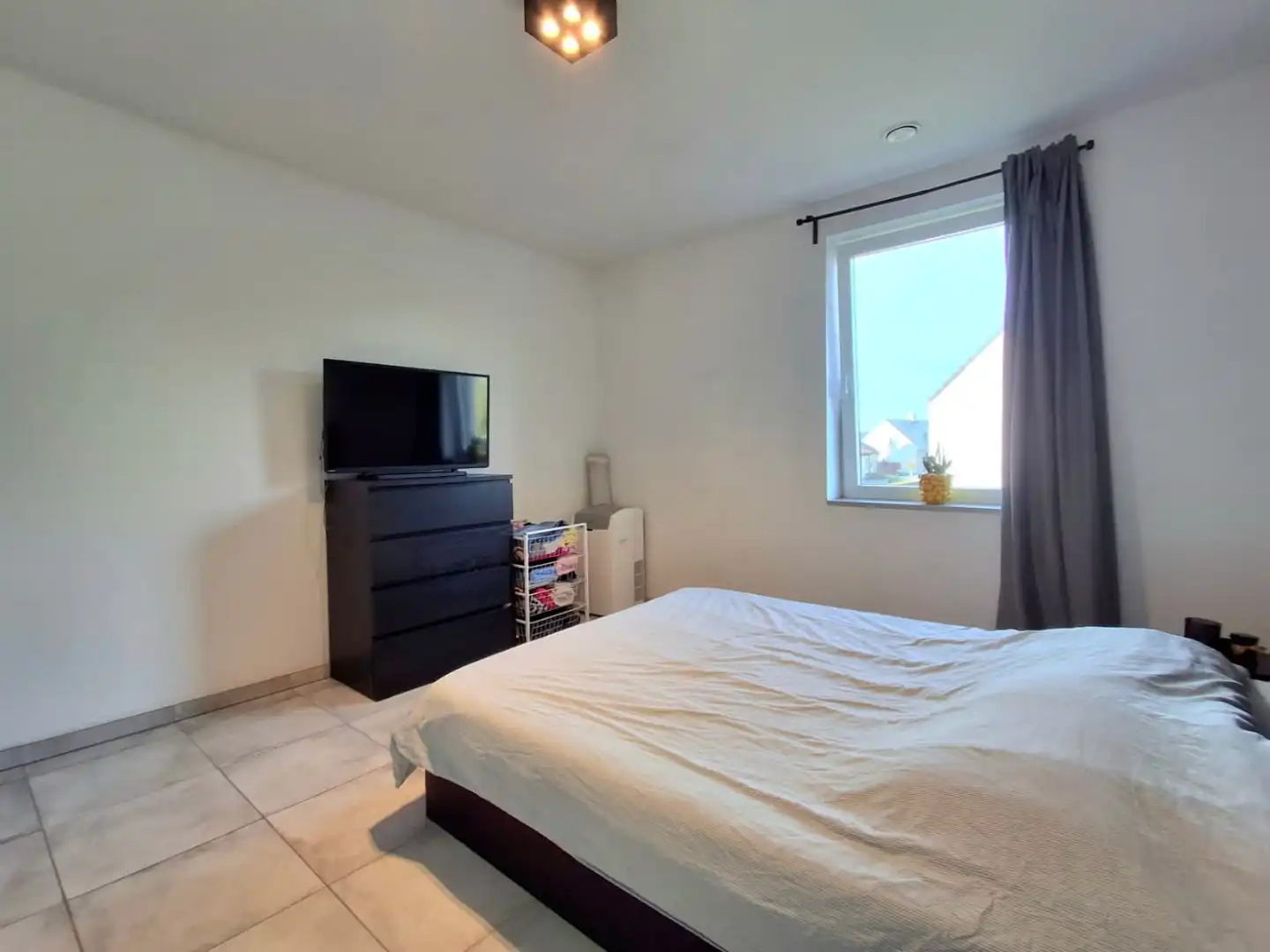 NIEUWBOUWWONING IN HARTJE POESELE MET 3 SLPKS, TUIN & CARPORT foto 8