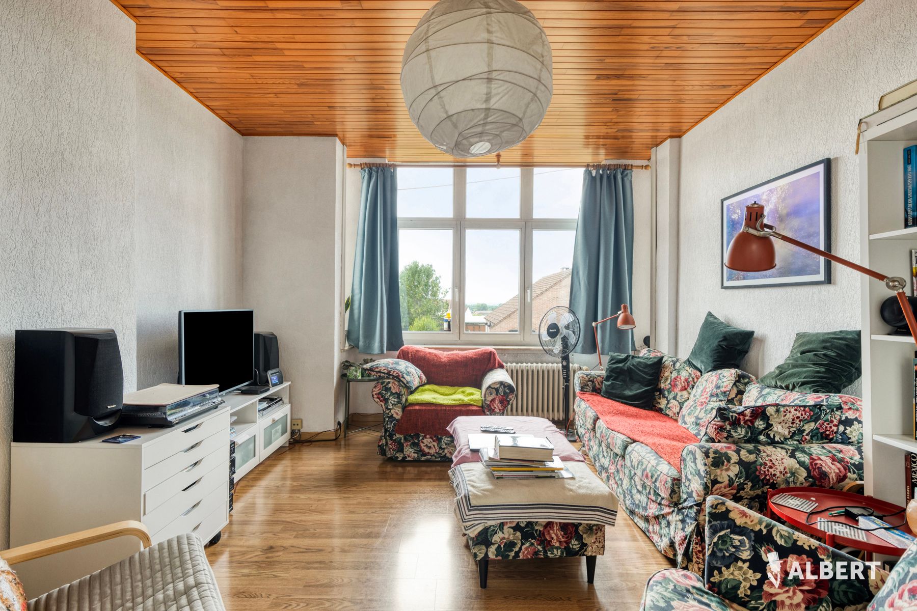 Opgrefriste opbrengsteigendom met 2 appartemente in Roosdaal foto 12