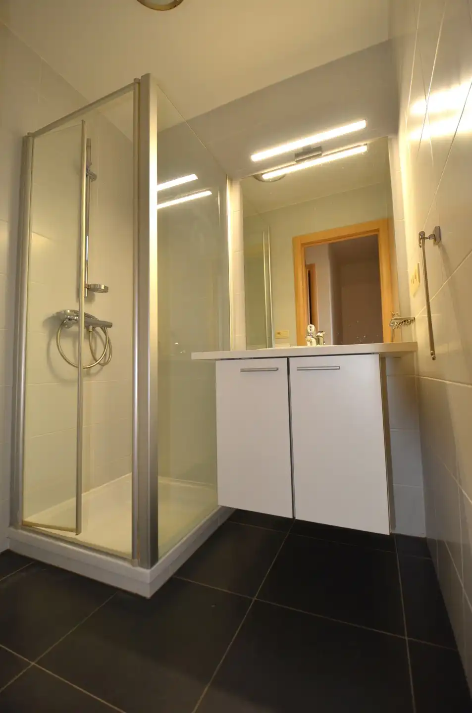 Zeer rustig gelegen appartement met 2 slaapkamers foto 12