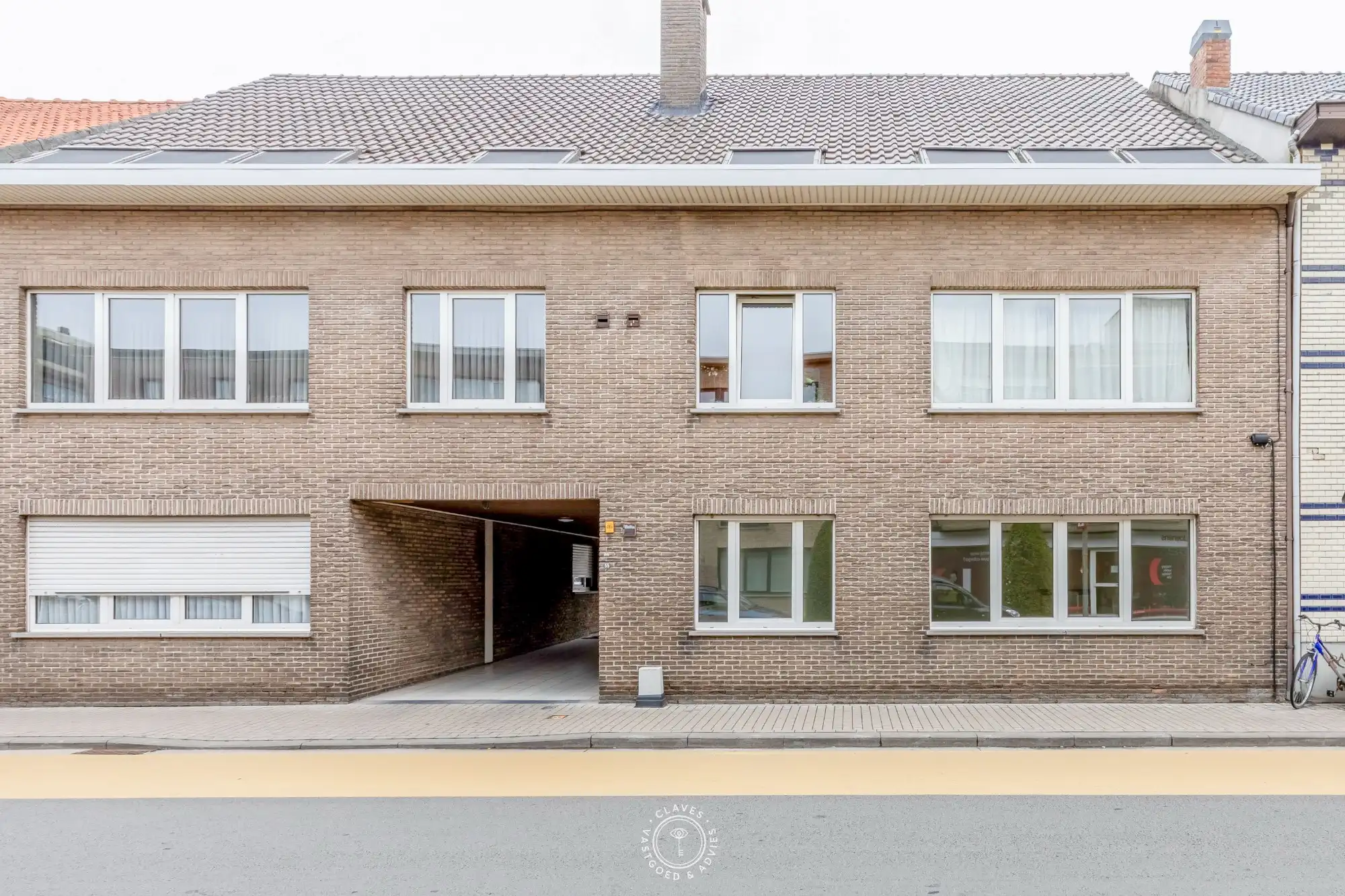 Instapklaar gelijkvloers appartement met 2 slaapkamers en garagebox foto 16