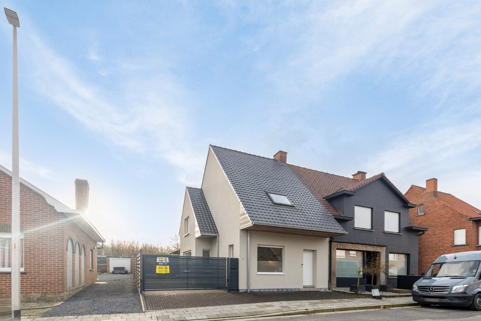 Hoofdfoto van de publicatie: Zeer verzorgde woning met 2/3 slaapkamers nabij centrum Lendelede