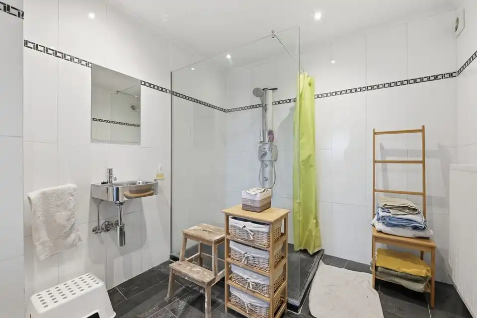 UNIEKE VIERKANTSHOEVE MET KARAKTER EN EINDELOZE MOGELIJKHEDEN IN ZOUTLEEUW foto 18