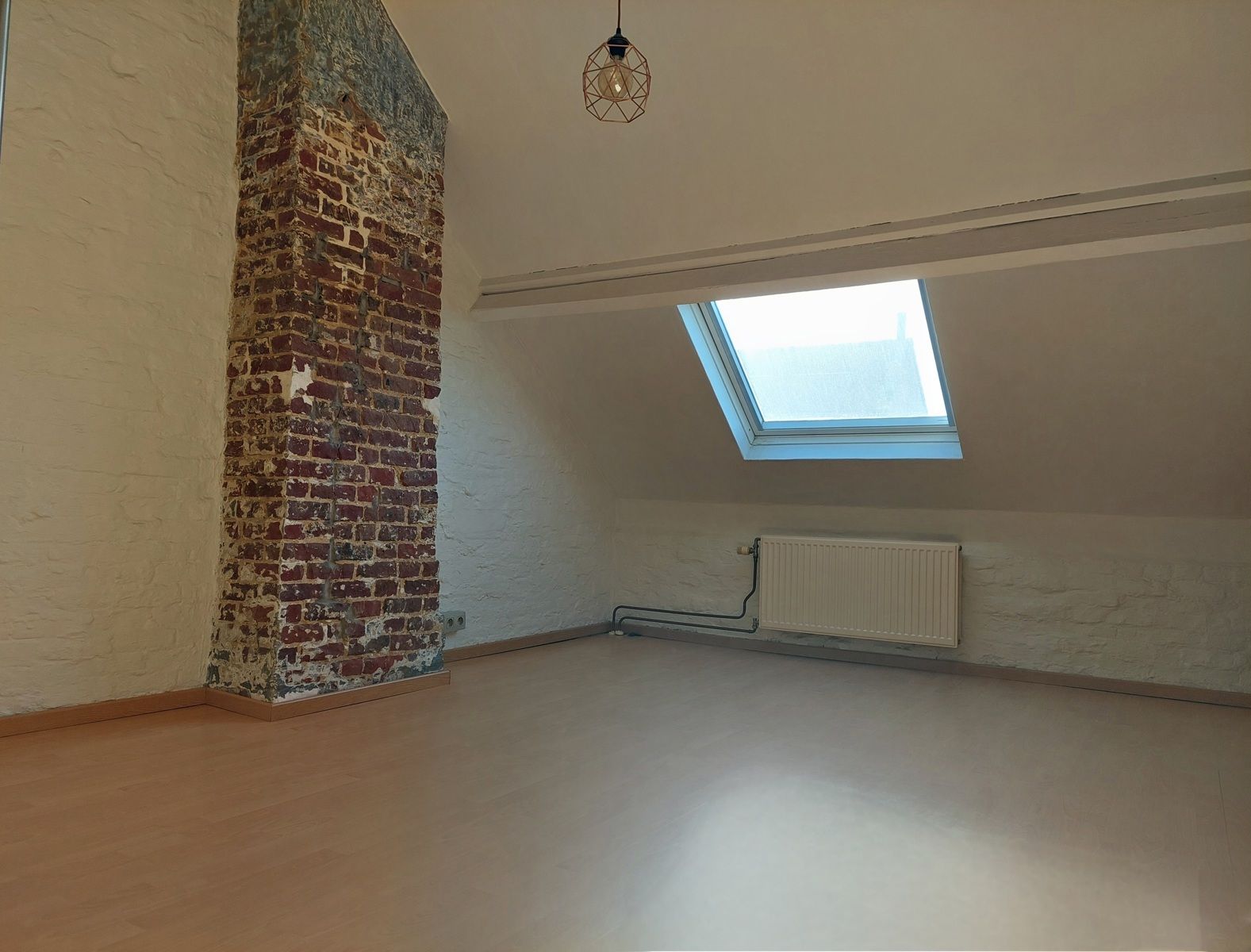 Gerenoveerde woning met 2 slpk, dichtbij Gent centrum! foto 9