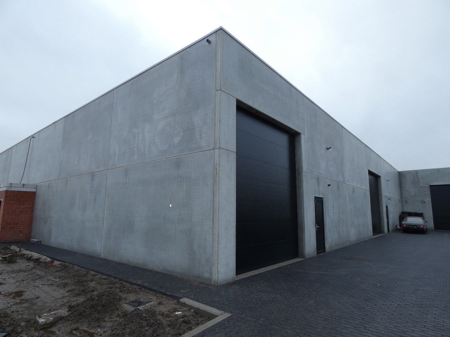 Loods - opslagruimte (225 m²), Industrieterrein Torhout foto 3