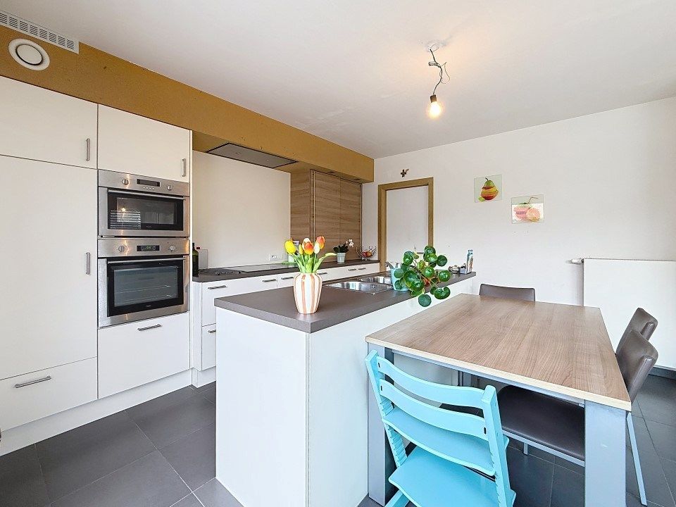 Moderne halfopen woning met tuin en garage – Rustige, centrale ligging! foto 4