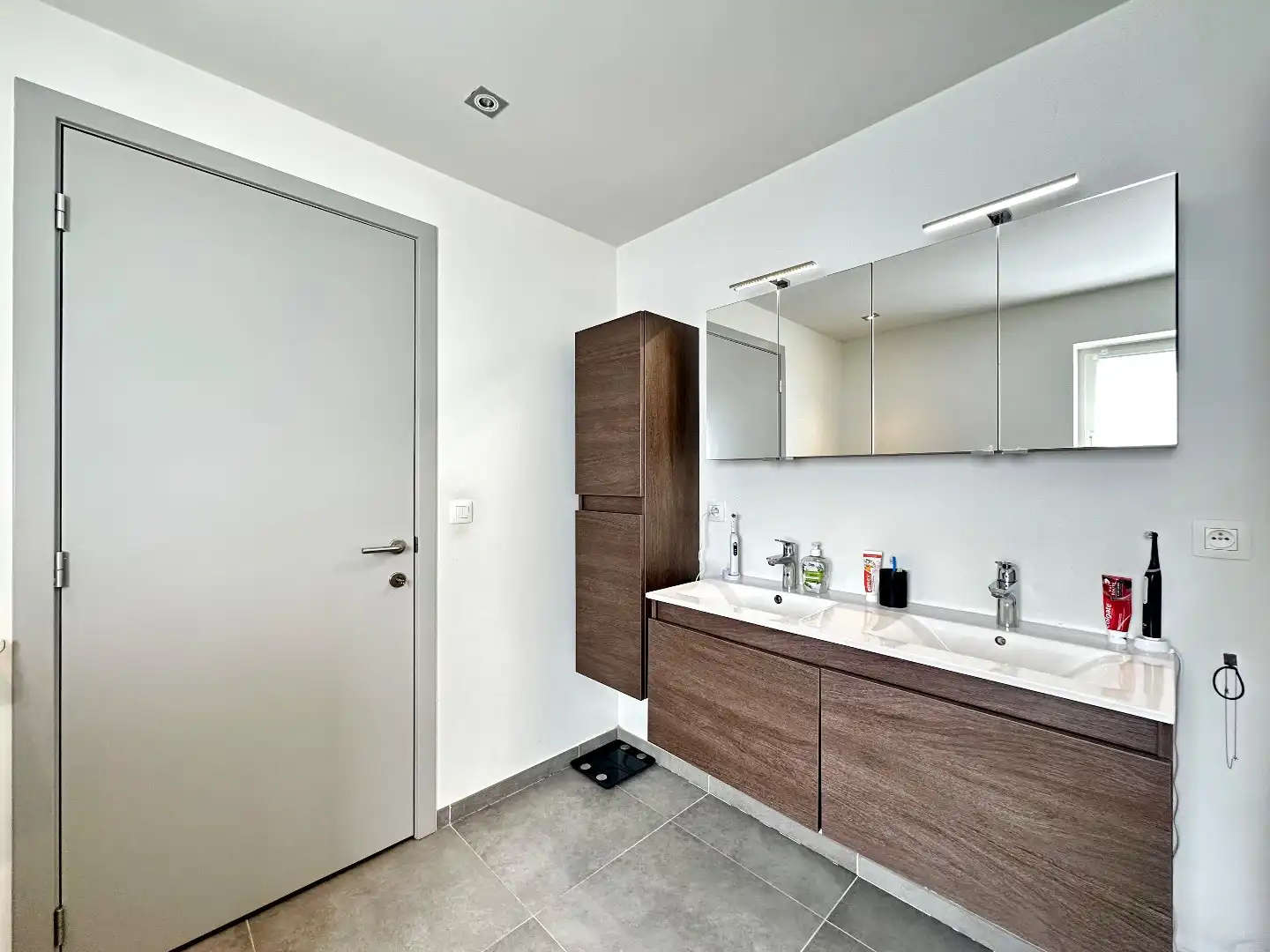 Moderne en energiezuinige woning met drie slaapkamers te huur in Voeren foto 15