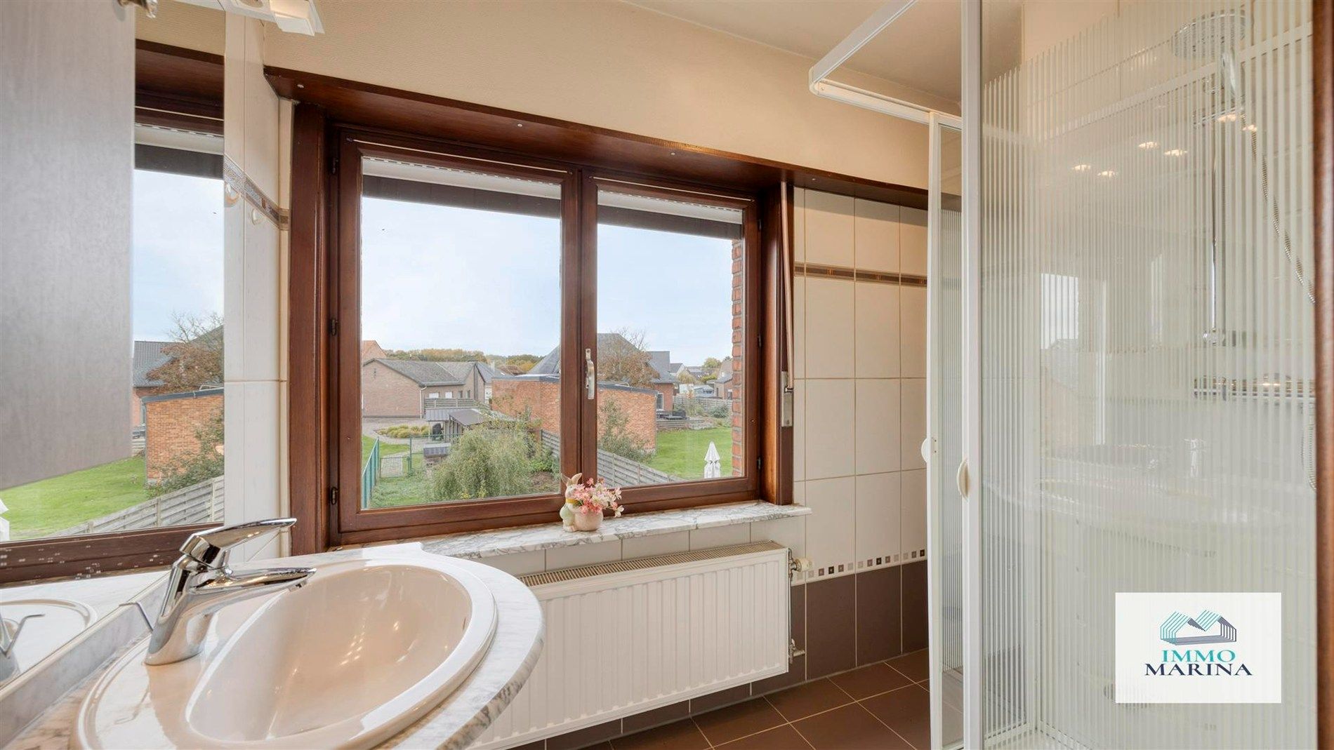 Rustig gelegen woning met tuin, 3 slpks en 2 garages te Begijnendijk  foto 9