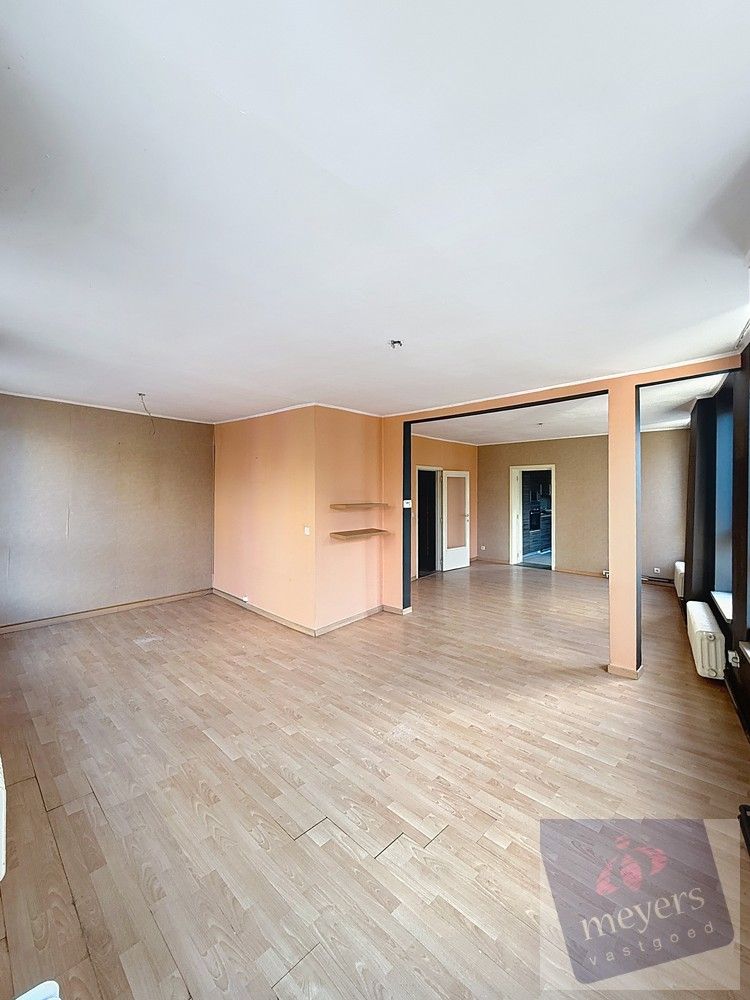 Ruim duplexappartement met 3 slaapkamers op topligging in Hasselt foto 7