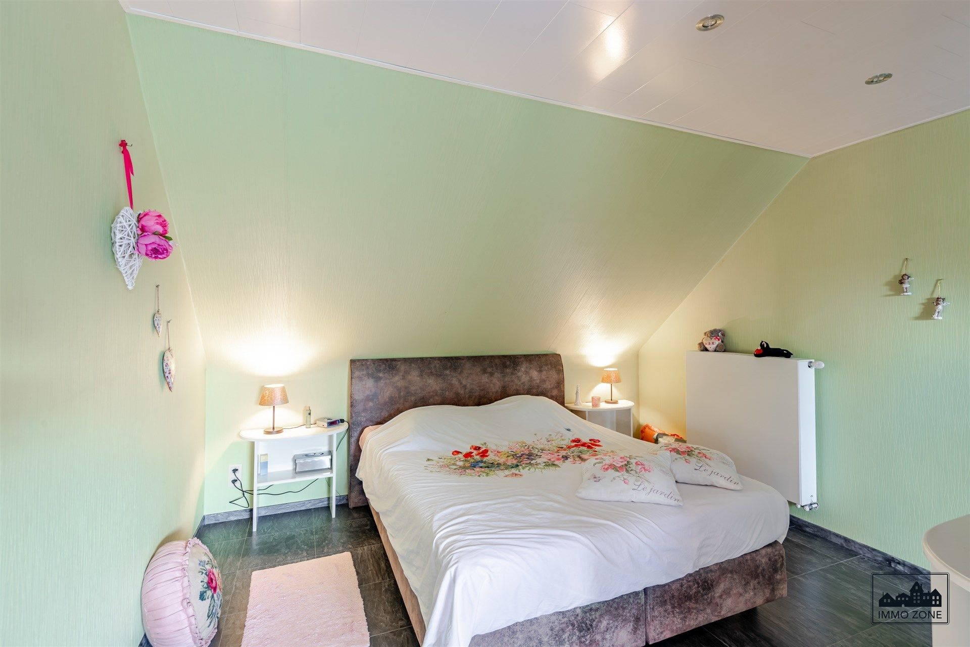 Ruime woning met 4 slaapkamers in De Klinge  foto 14