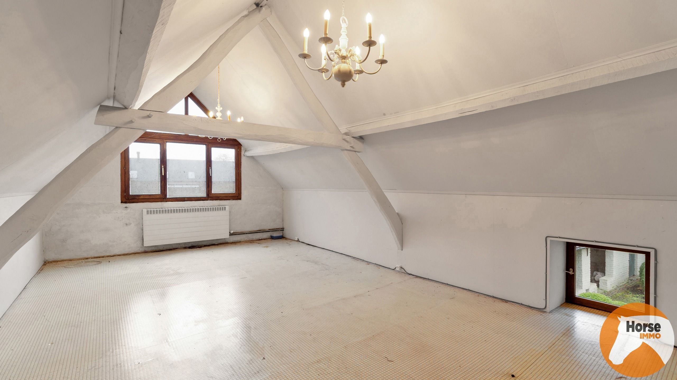 Charmante vierkantshoeve in het landelijke Aaigem op 1515 m² foto 13