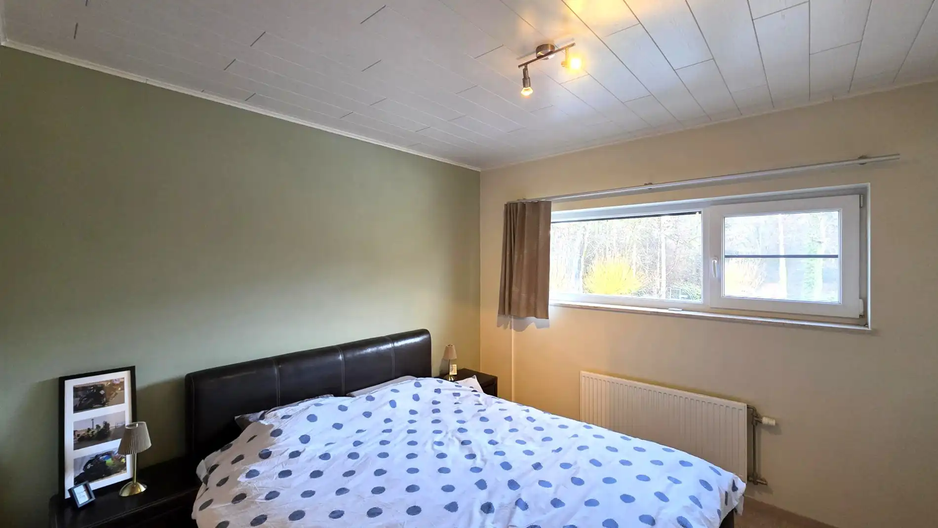 EPC A woning met 4 slpk, tuin en carport foto 12