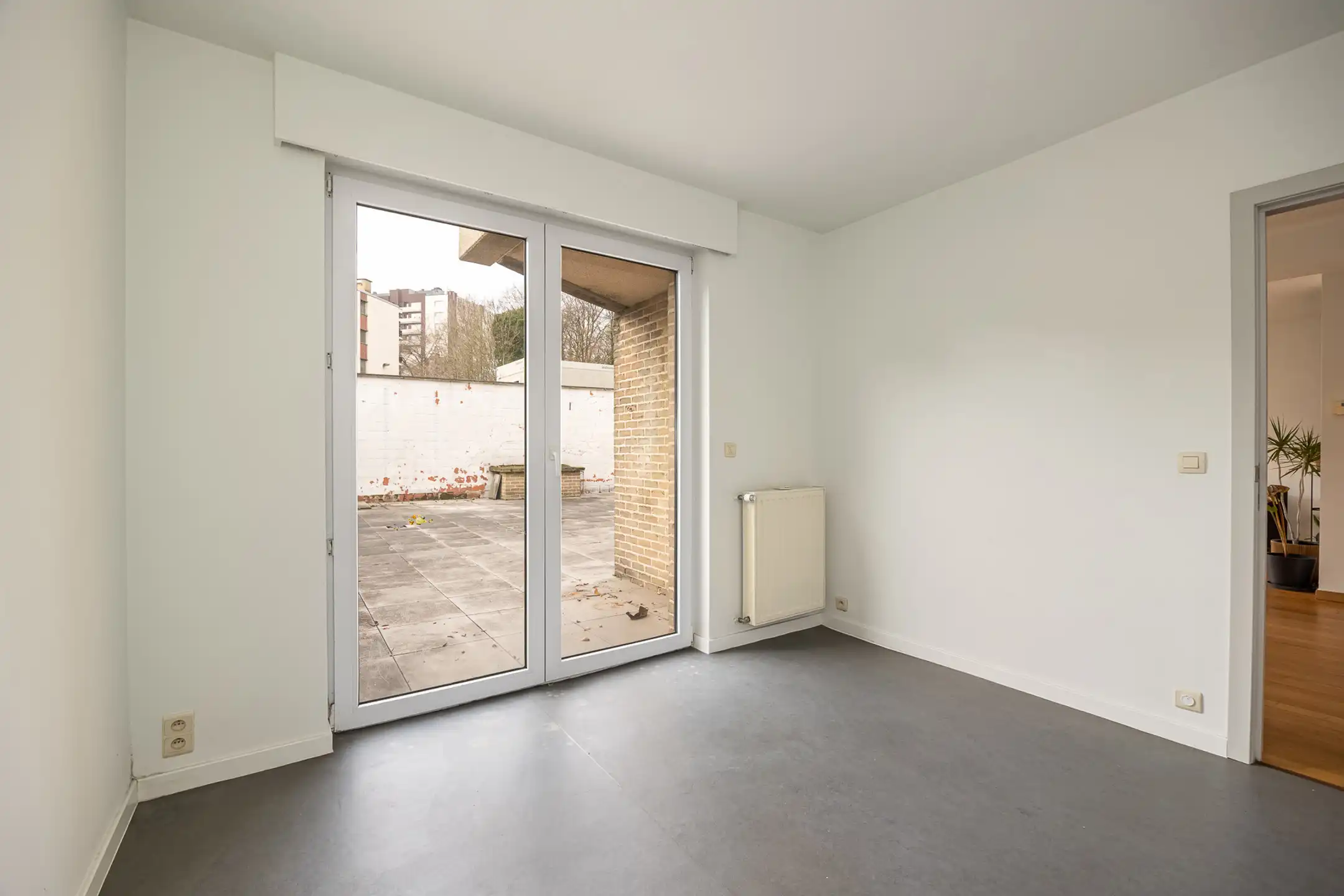 Gelijkvloers appartement met uniek terras op toplocatie foto 13