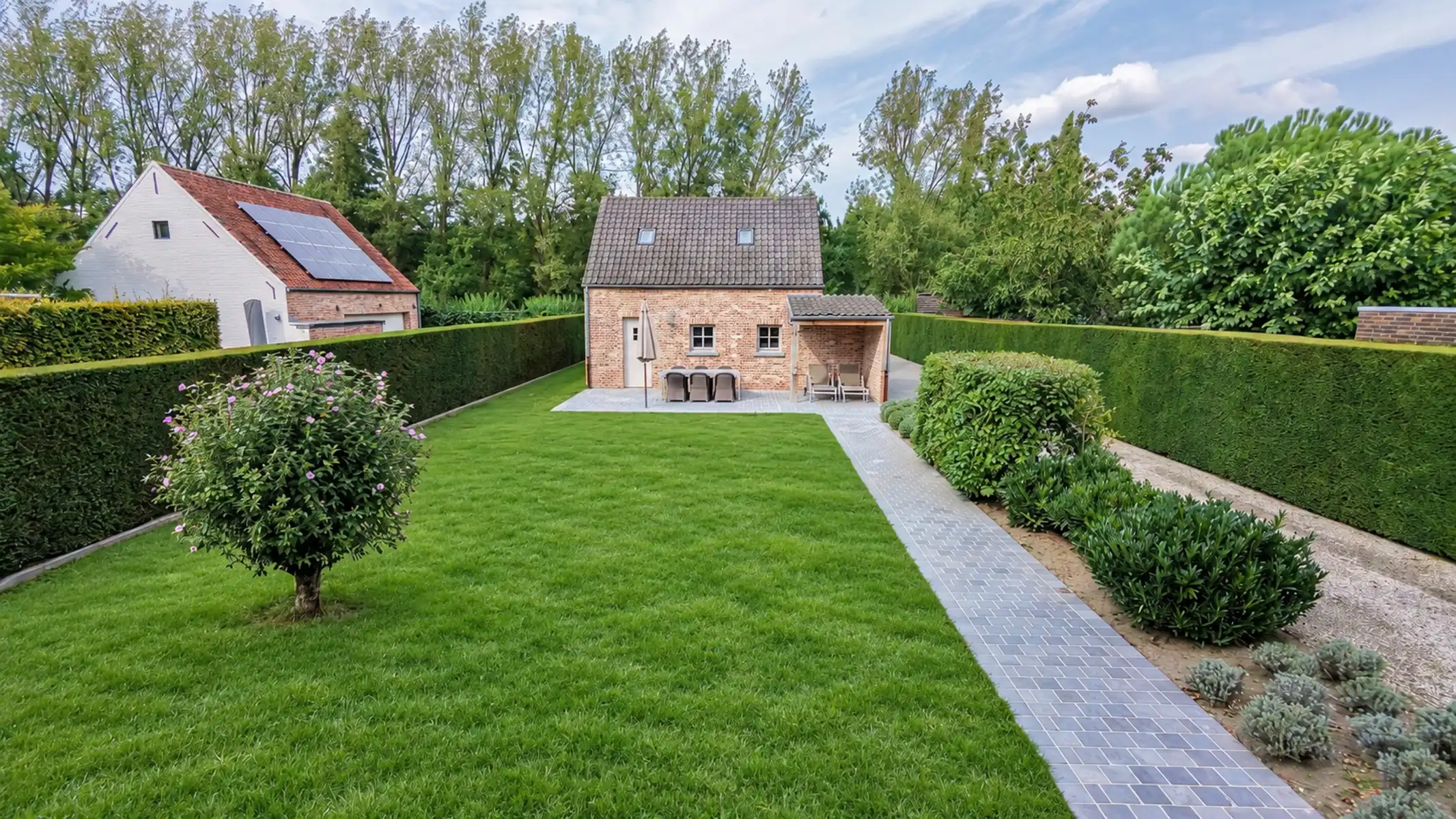 KARAKTERVOLLE PASTORIJWONING MET BIJGEBOUW foto 23