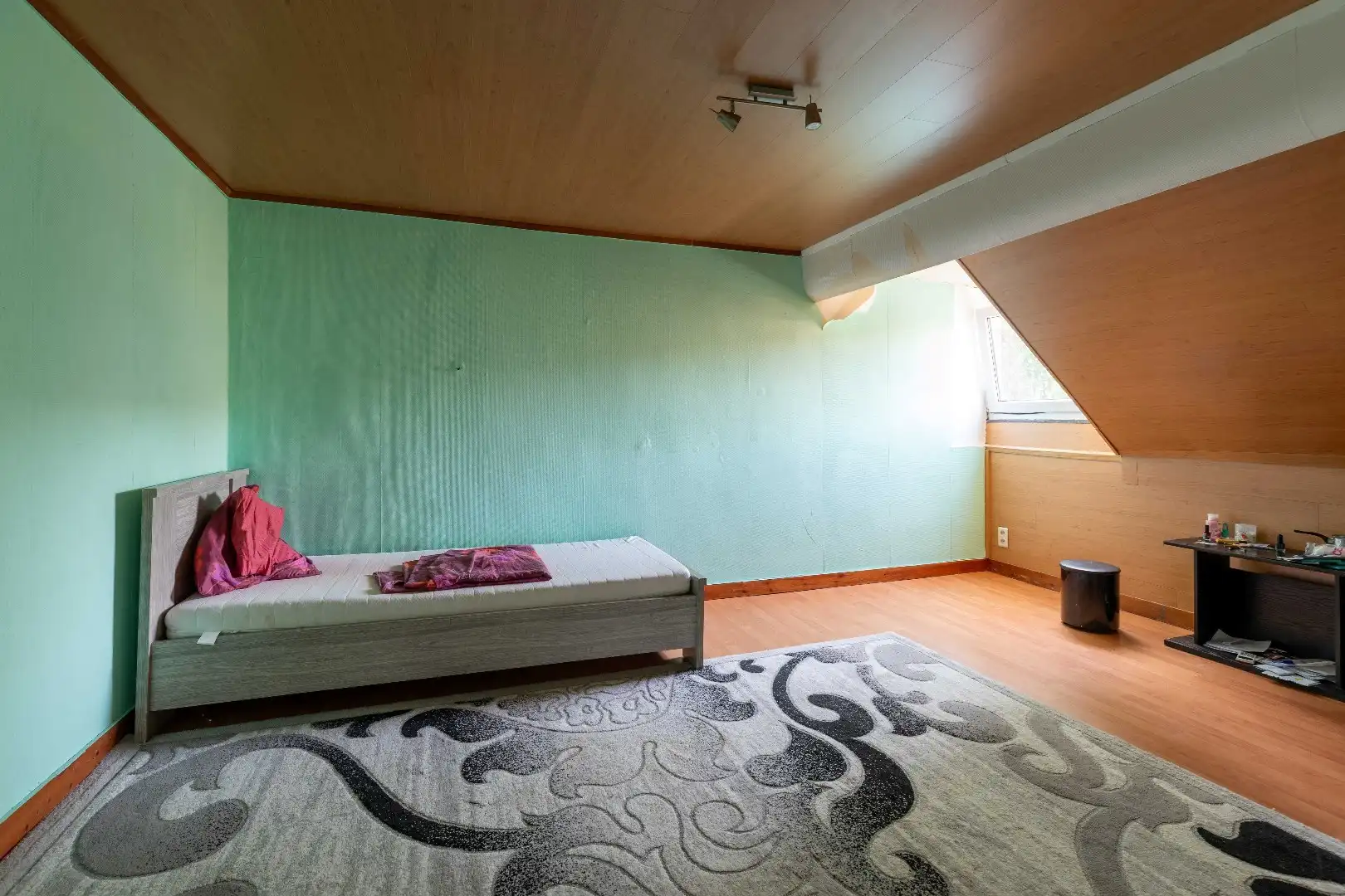 Opbrengsteigendom met handelszaak, atelier en 3 woningen foto 28