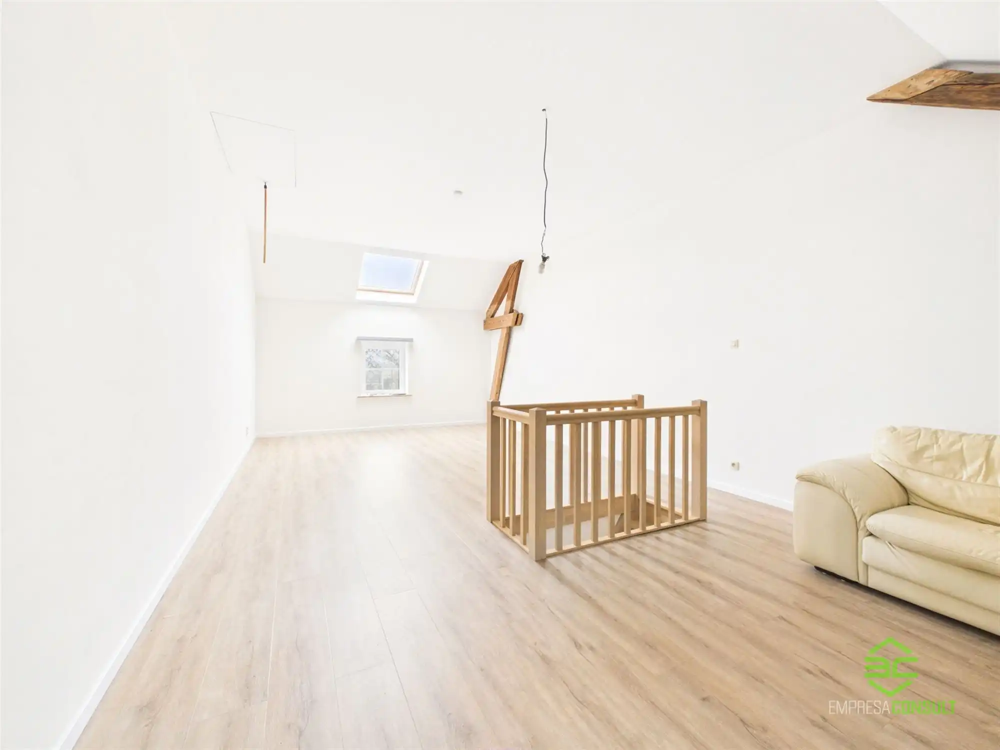 Gerenoveerde rijwoning met 3 slpk in het centrum! foto 15