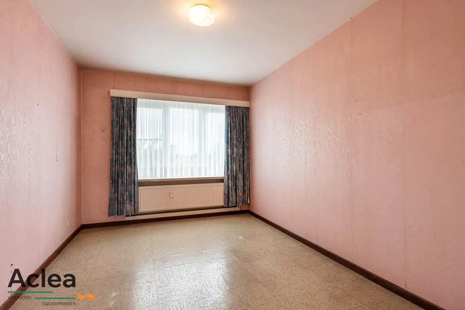 Ruim opgefrist appartement in centrum Eeklo foto 11