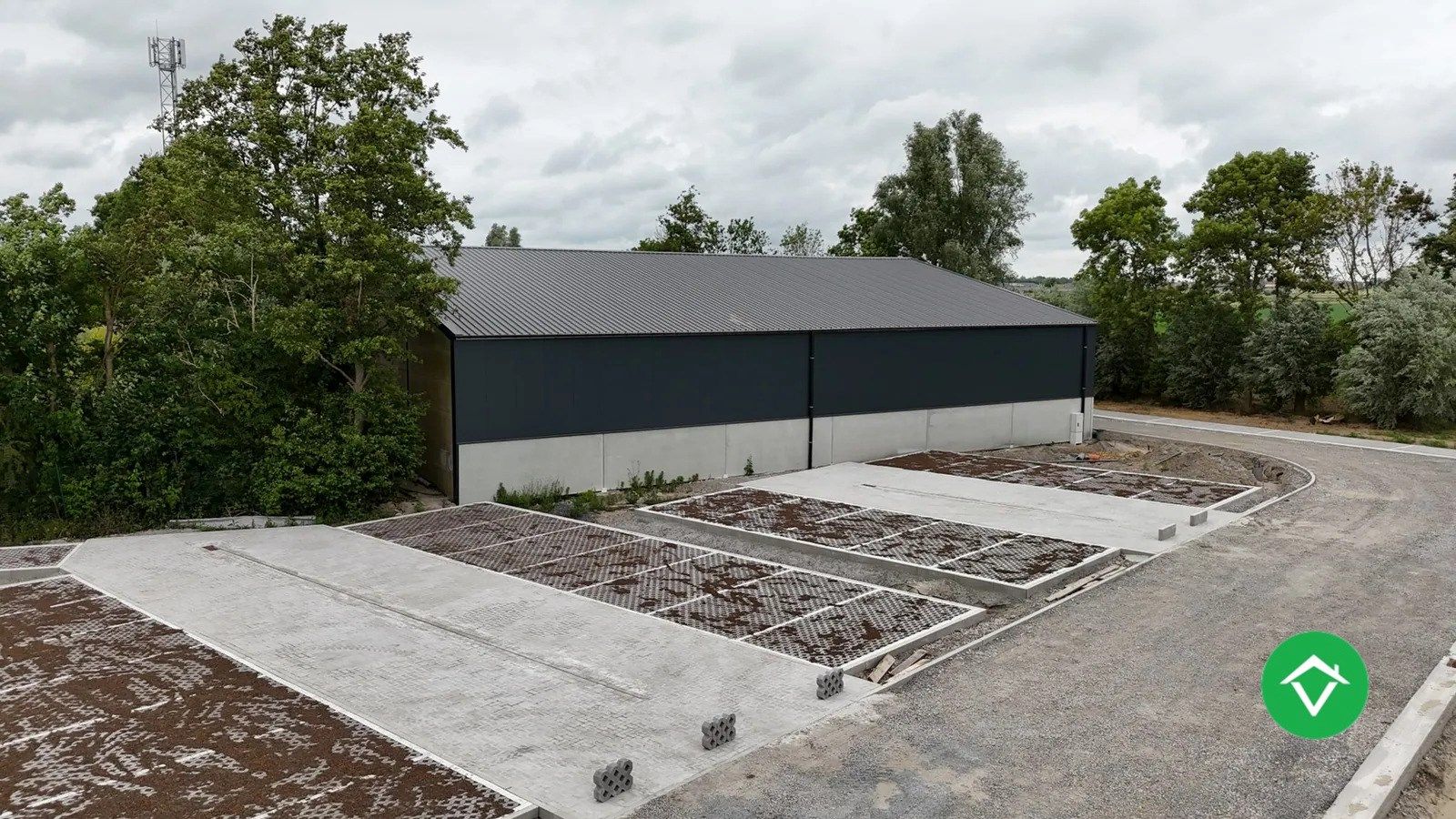 Te koop: Nieuwe KMO-units in Kortemark  foto 8