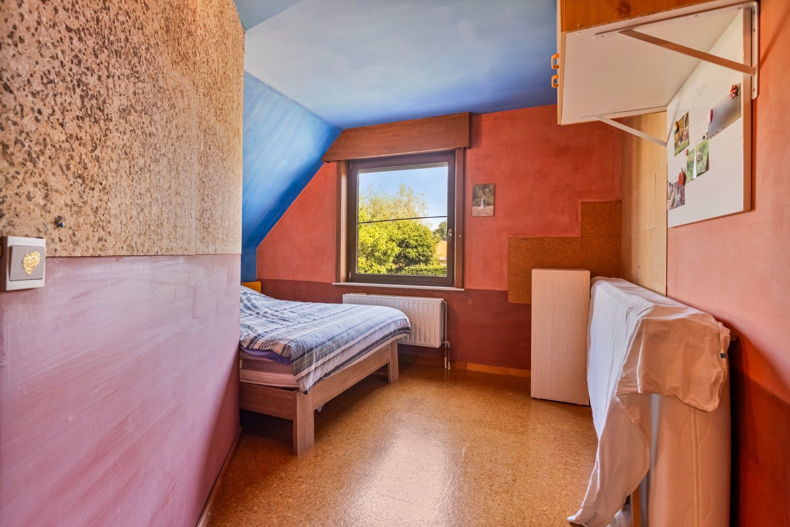 Heel ruime woning met 6 kamers in een oase van rust! foto 19