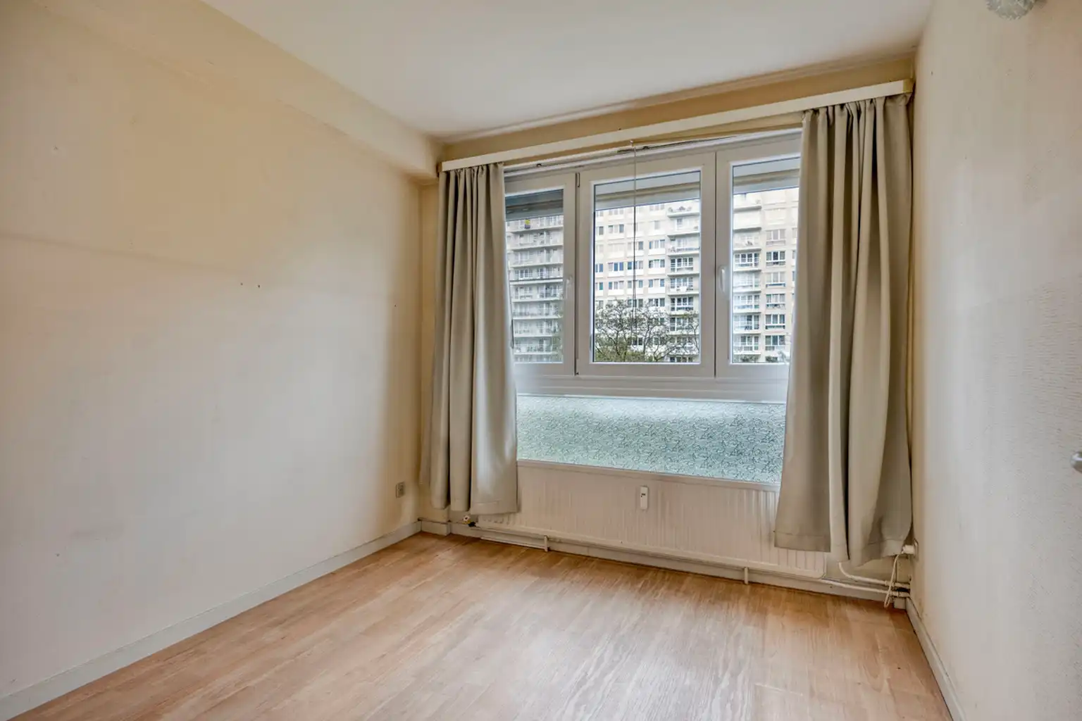 Op te frissen appartement met prachtig uitzicht op het park foto 10