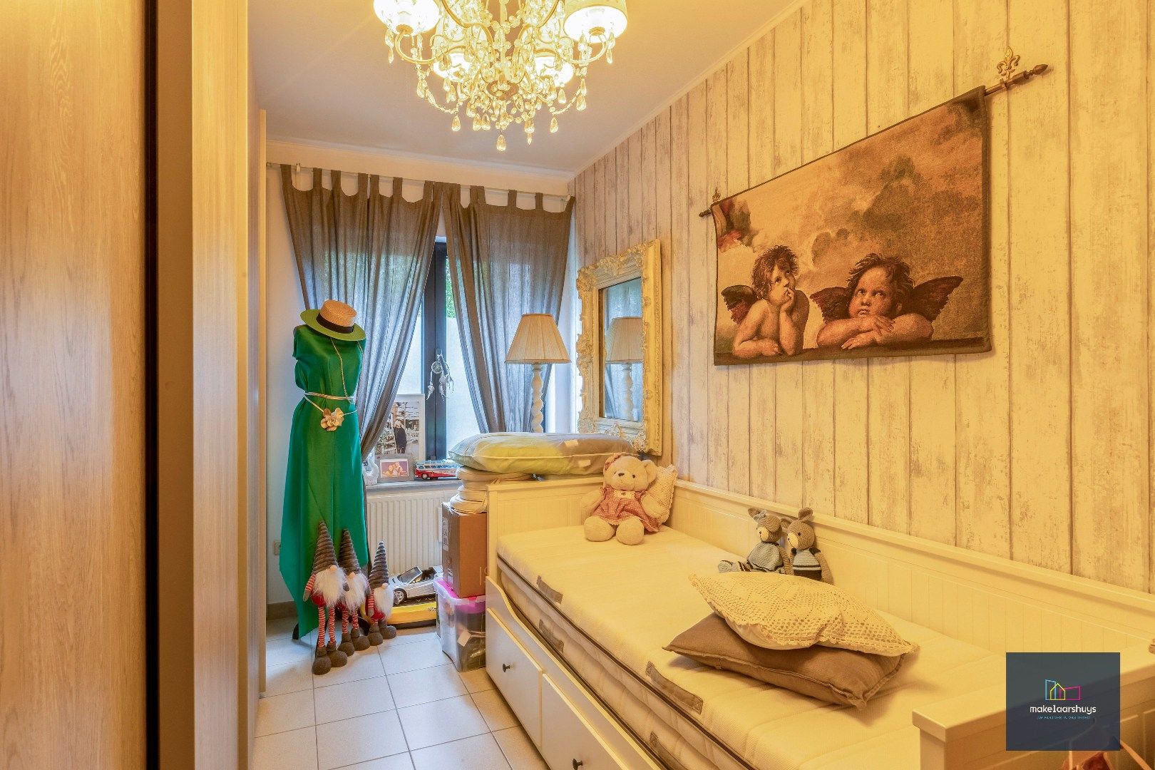 Instapklaar 2-slpk app. met alle comfort + staanplaats foto 13