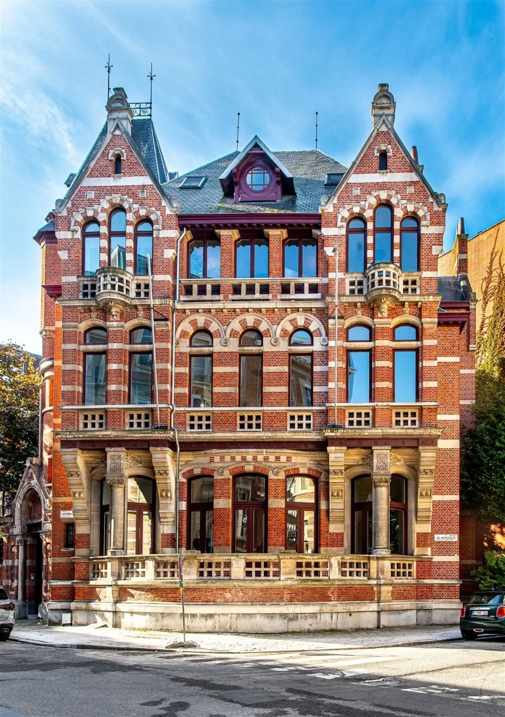 Kantoor te huur in de voormalige patriciërswoning Hotel Kreglinger foto {{pictureIndex}}