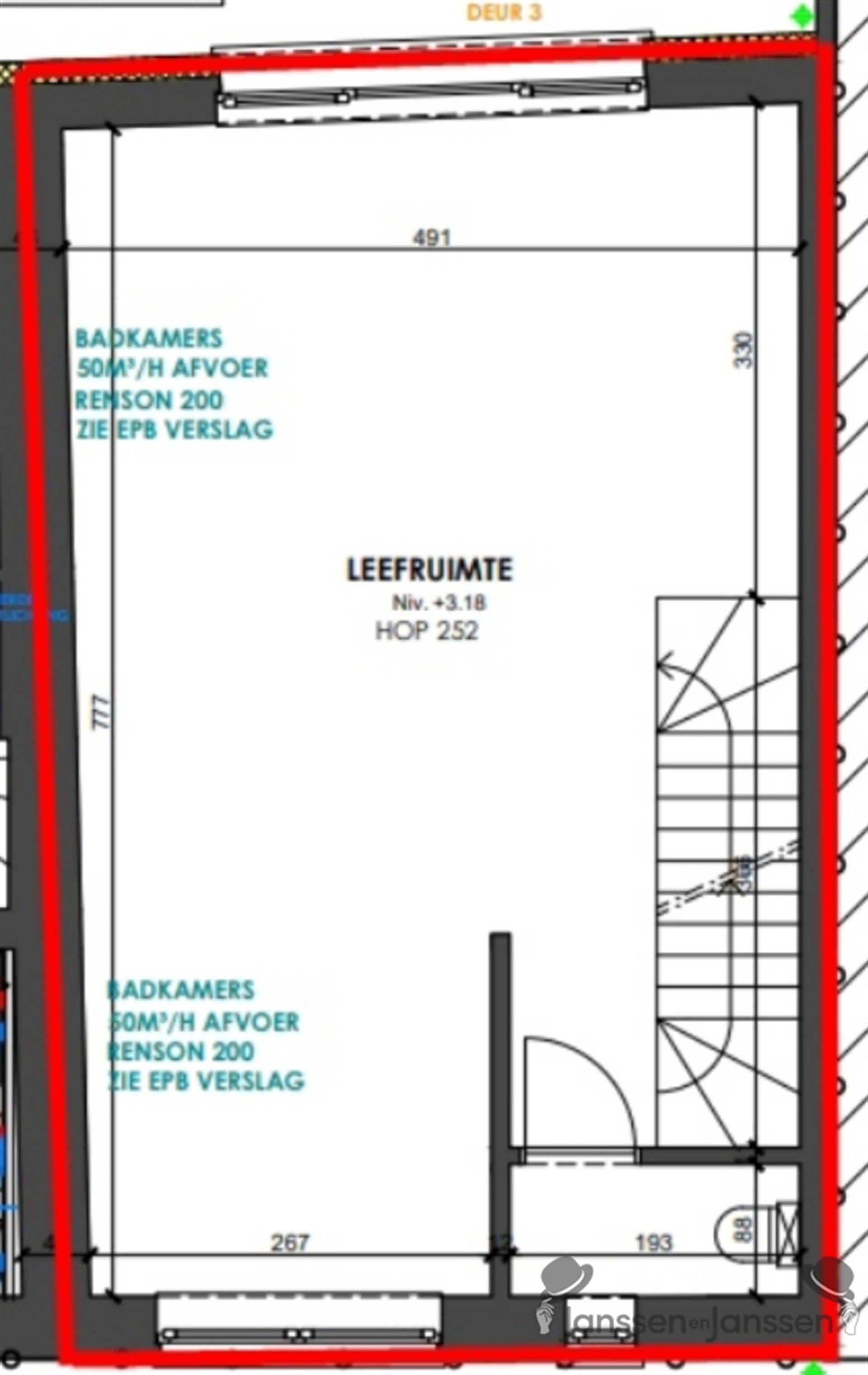 Opbrengsteigendom met 6 luxe studentenkamers, studio en appartement van 75m² foto 16
