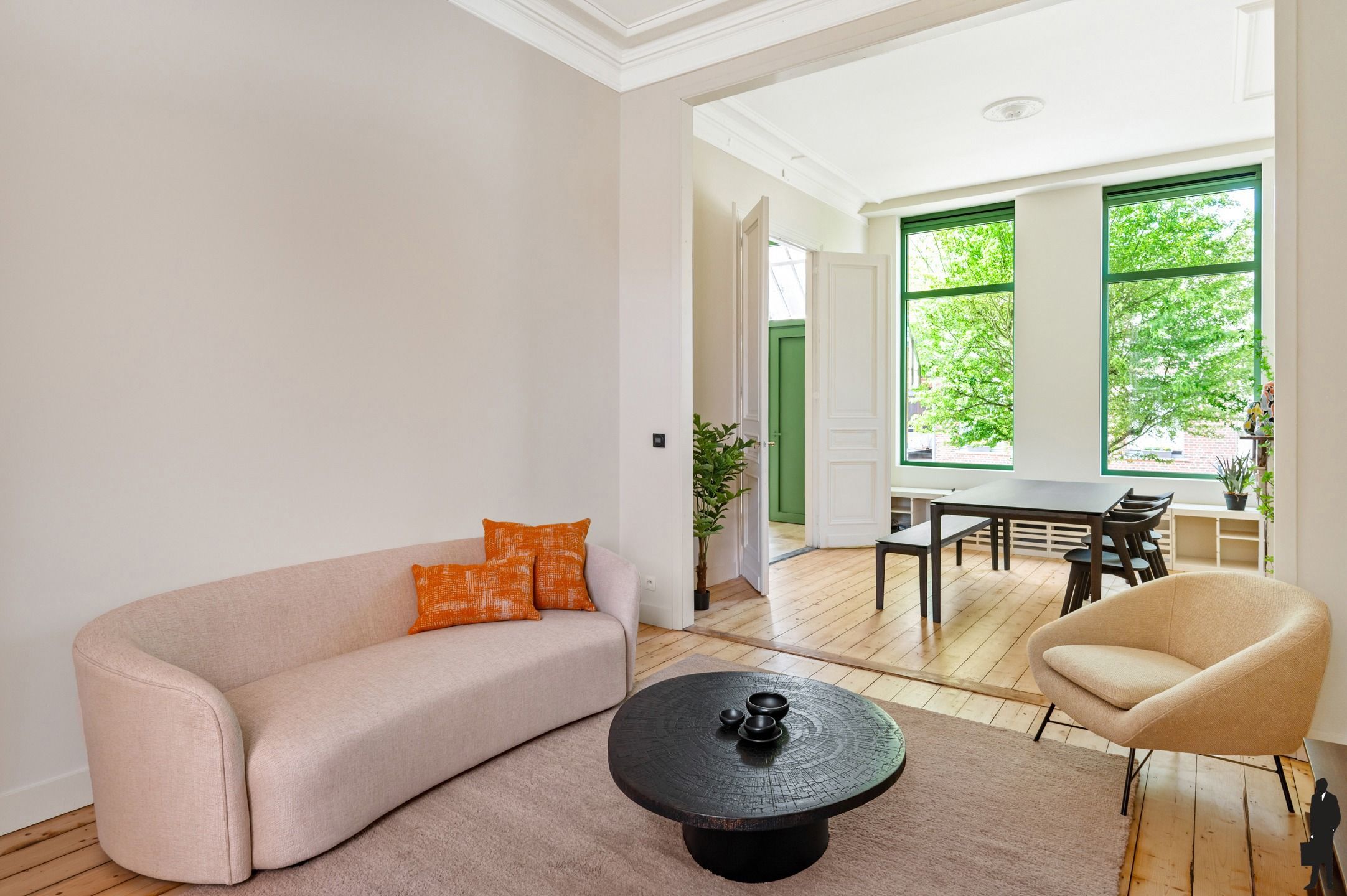 Volledig gerenoveerde herenwoning op een perceel van 770 m²  foto 7