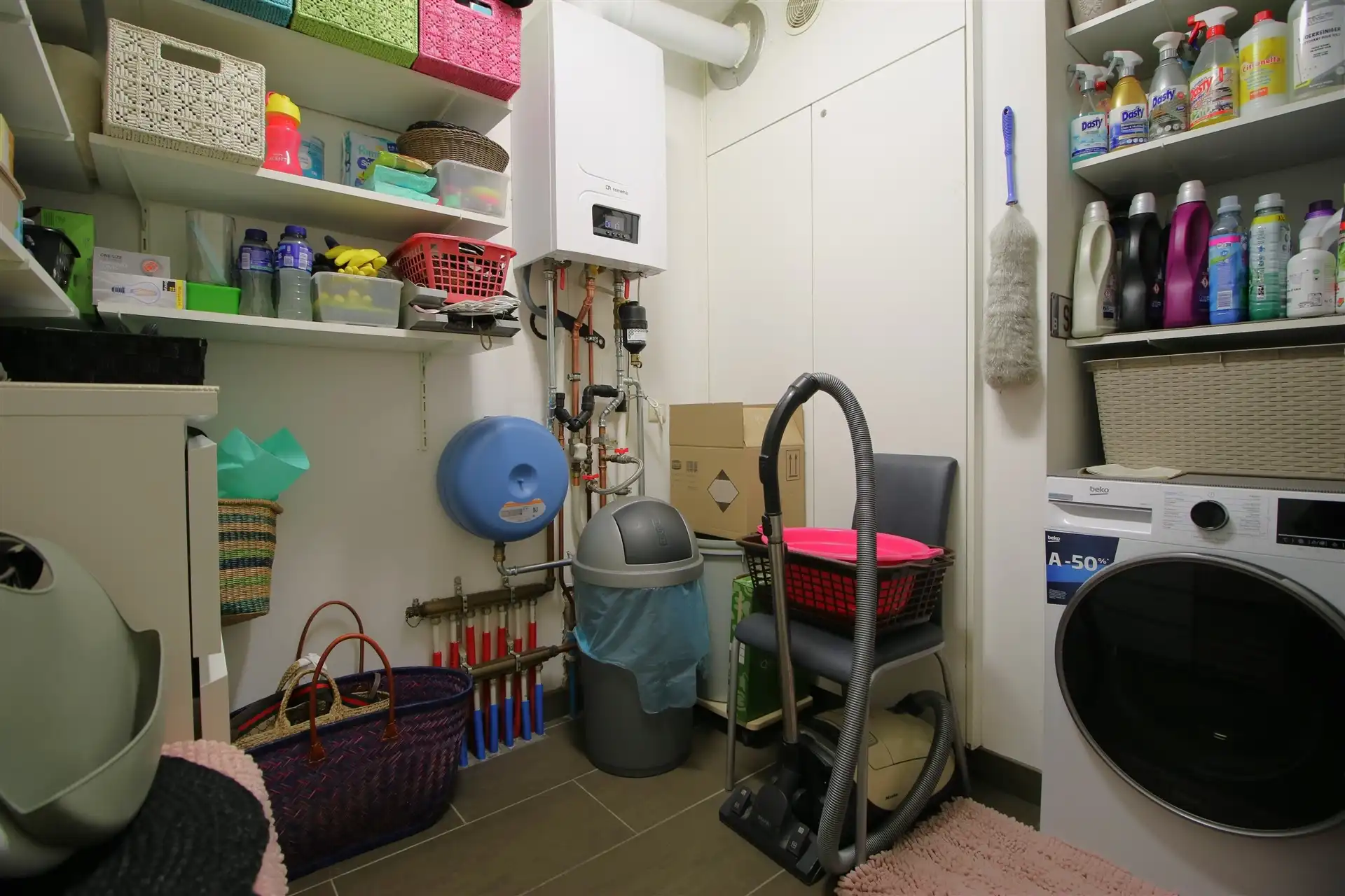 Opbrengsteigendom met 2 ruime appartementen foto 8